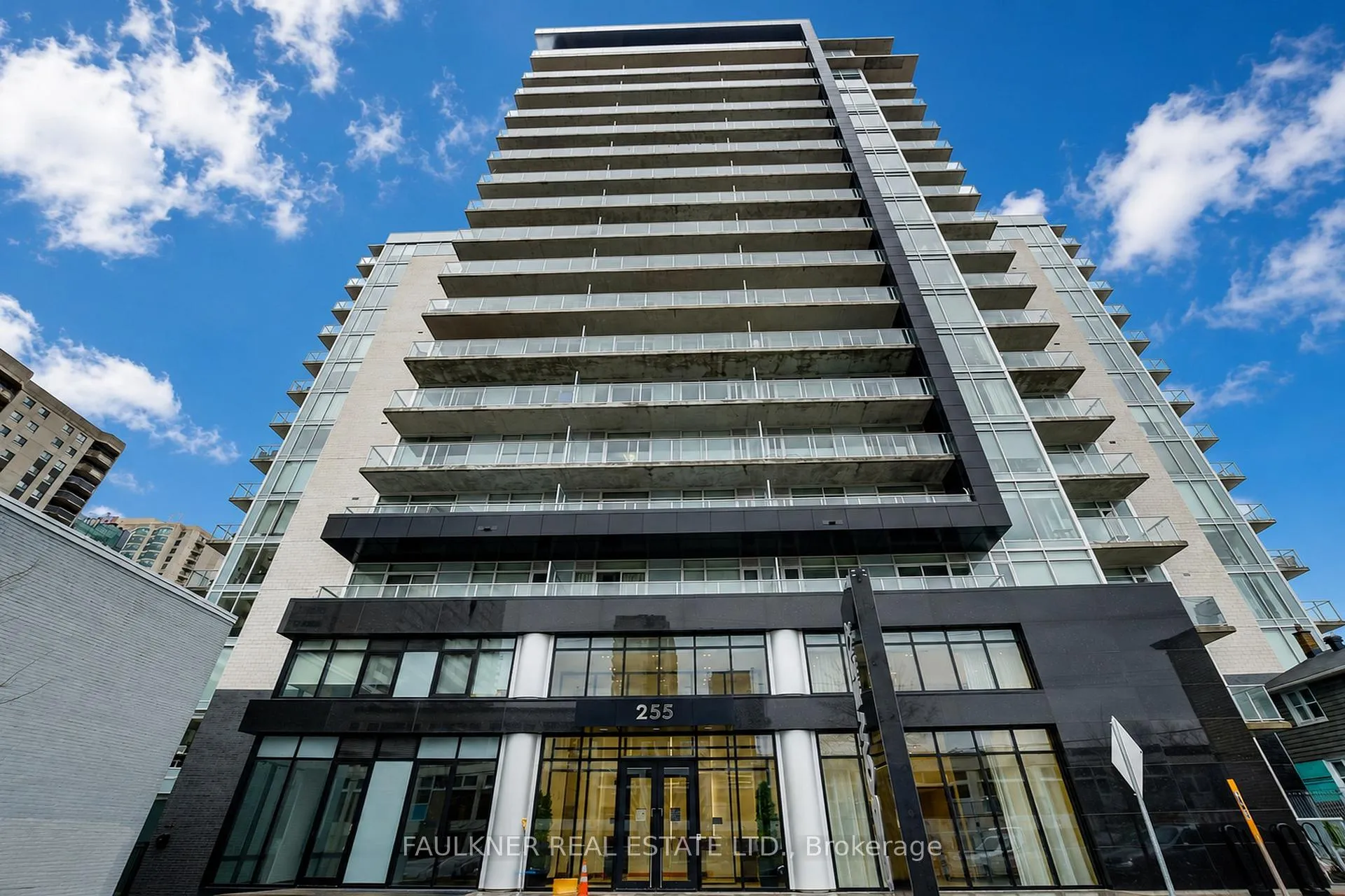 Front of Unit 503, 255 Bay Street