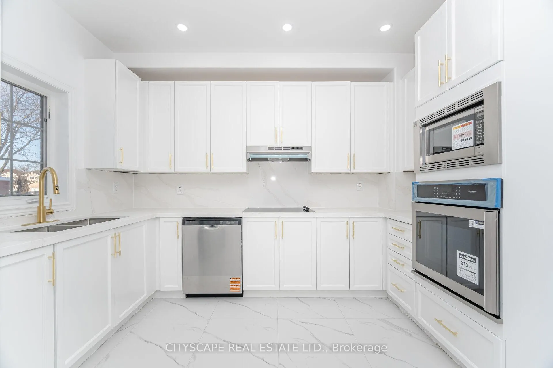 Photo 13 of 5843 Prairie Circle, Mississauga, Lisgar — HOMEH