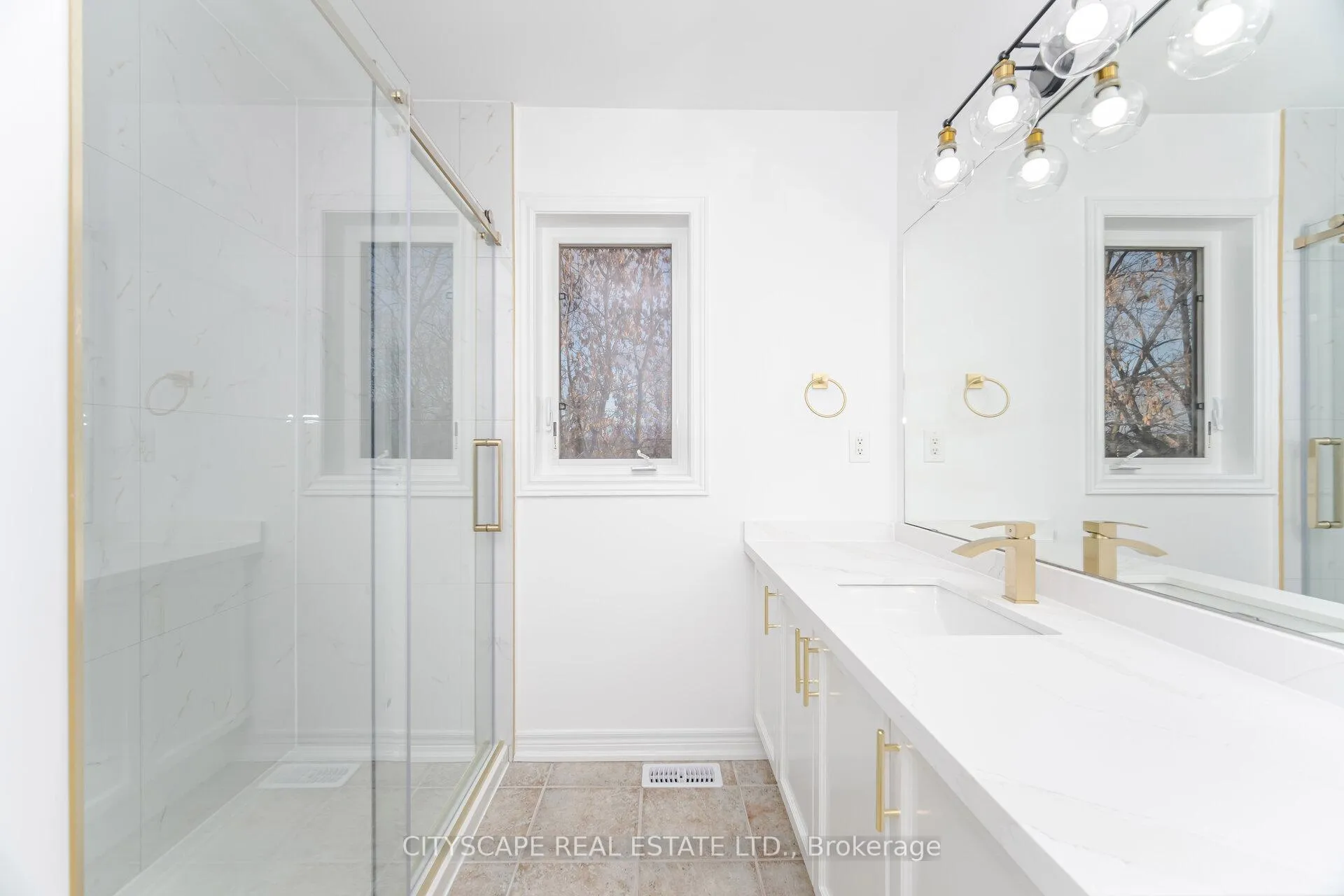 Photo 34 of 5843 Prairie Circle, Mississauga, Lisgar — HOMEH