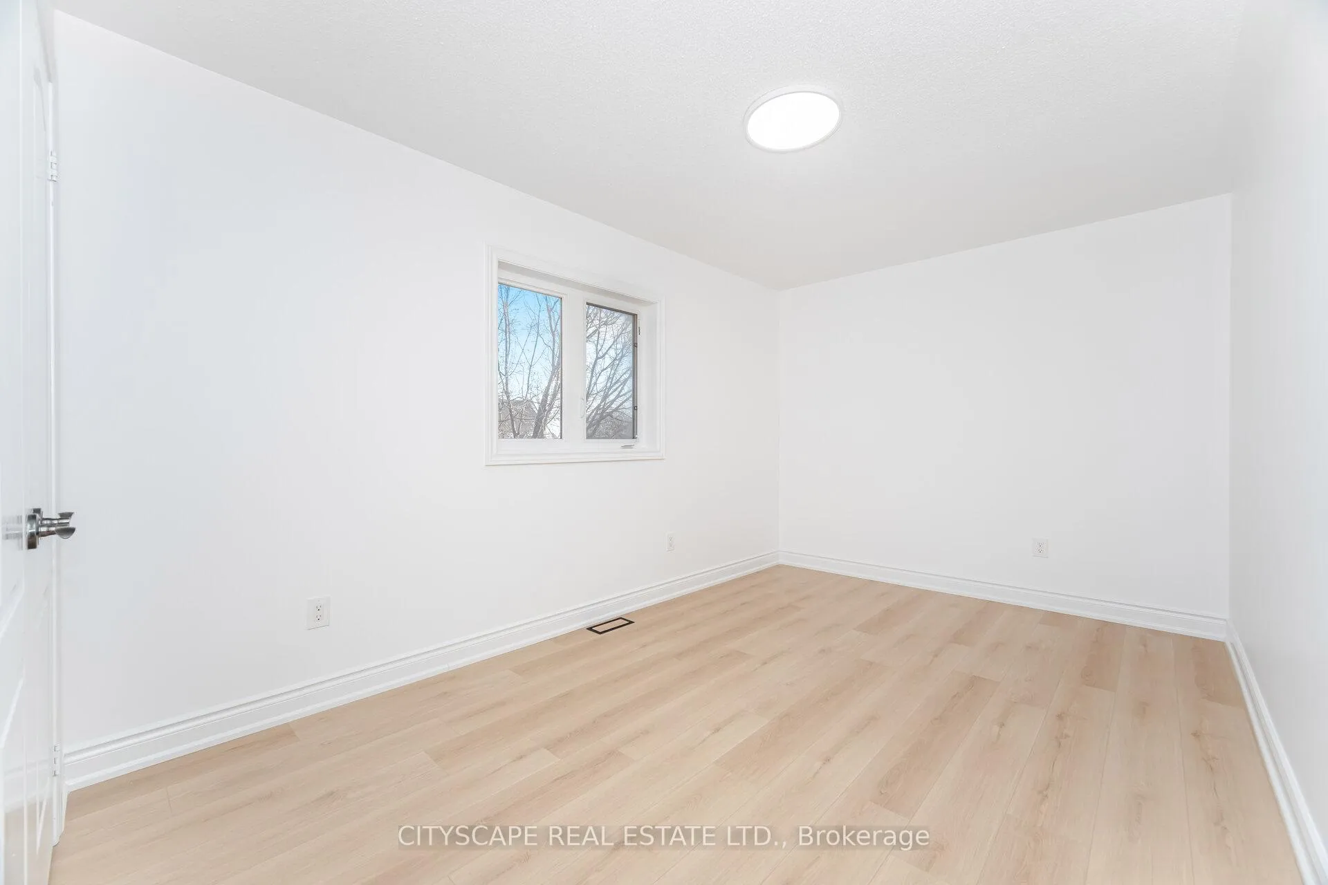 Photo 36 of 5843 Prairie Circle, Mississauga, Lisgar — HOMEH