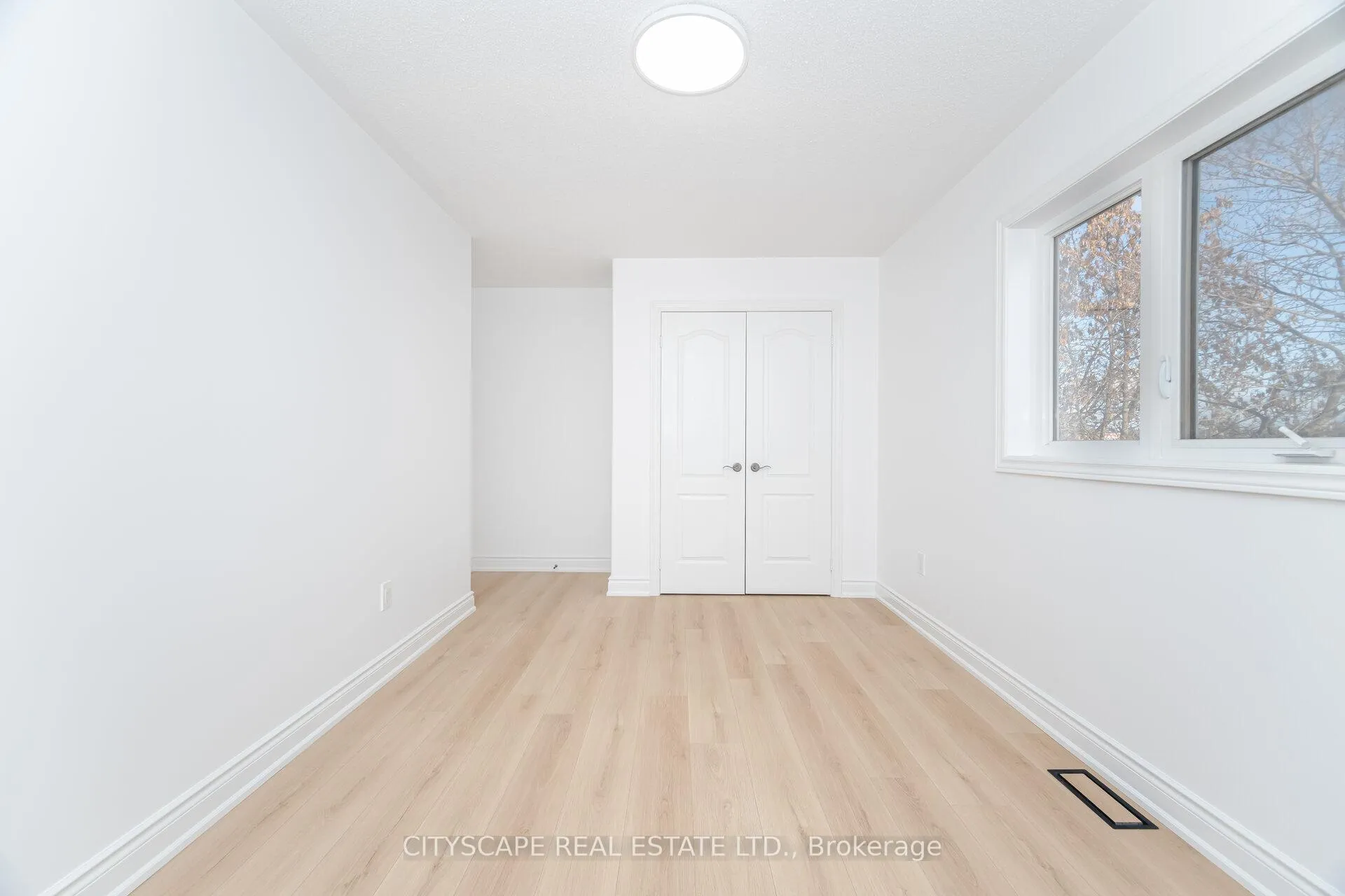 Photo 37 of 5843 Prairie Circle, Mississauga, Lisgar — HOMEH