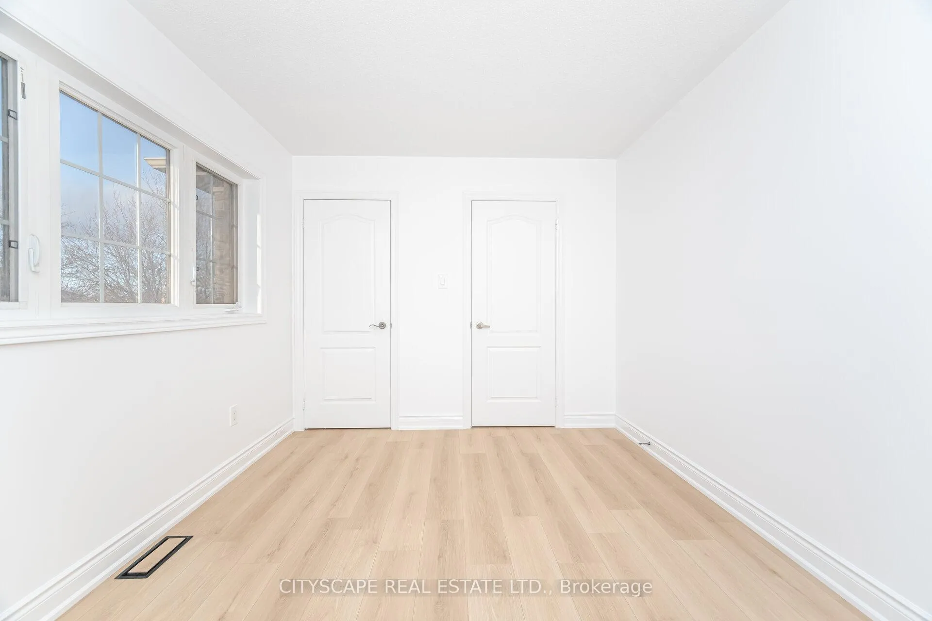 Photo 39 of 5843 Prairie Circle, Mississauga, Lisgar — HOMEH