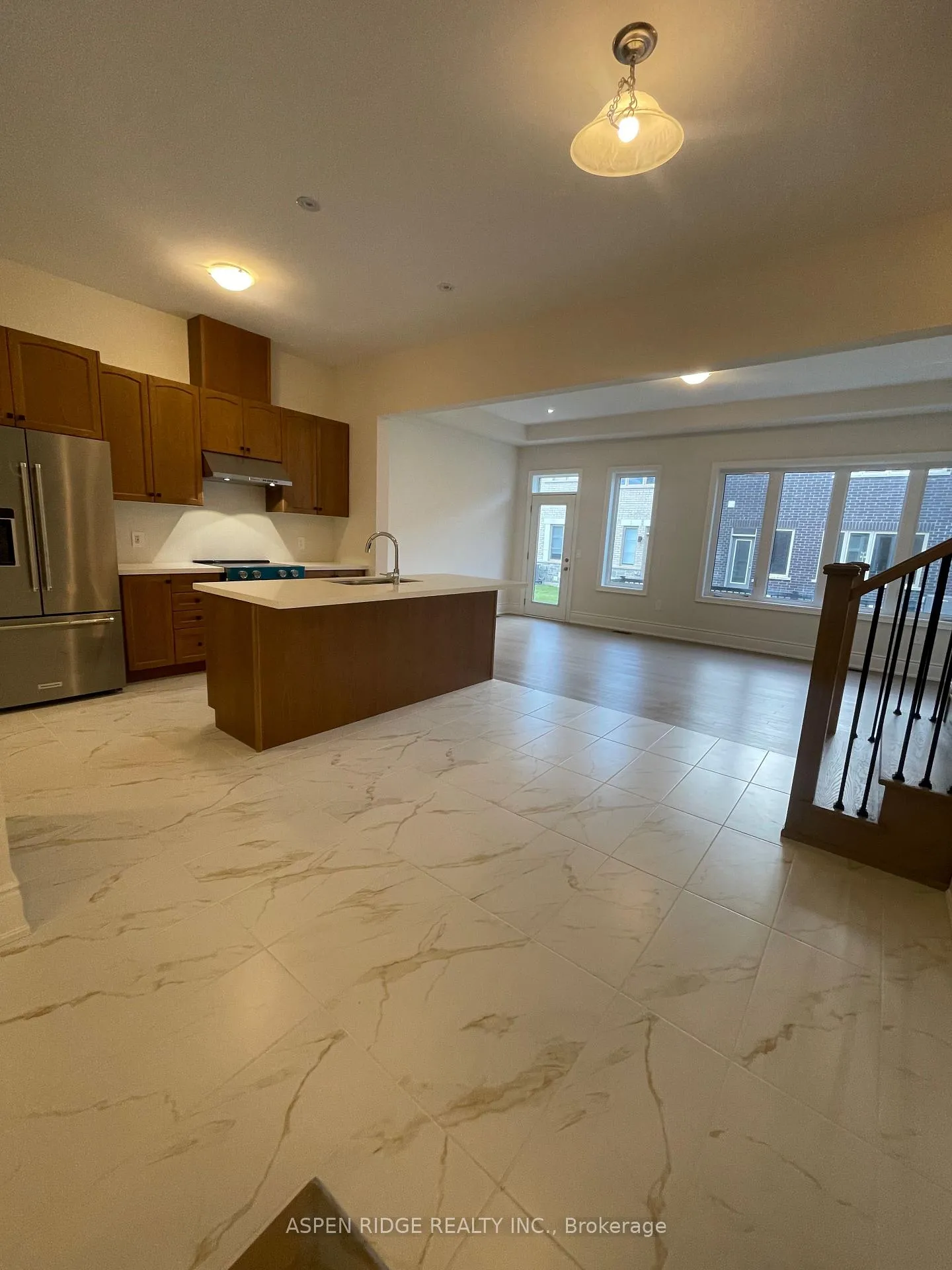 Photo 3 of 197 Leslie Richards Street, Markham, Rural Markham — HOMEH
