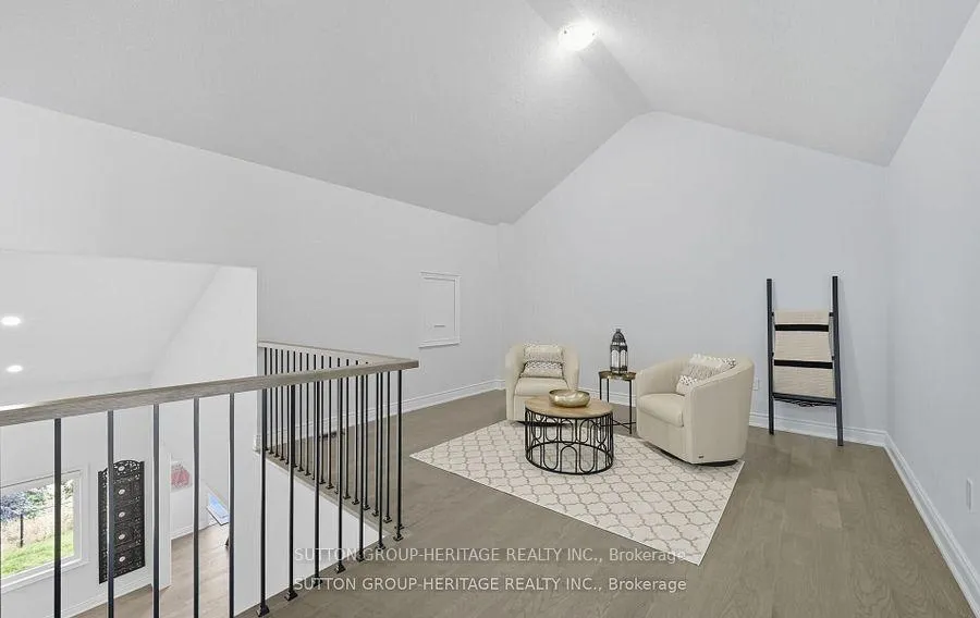 Photo 28 of 25 Ballinger Way, Uxbridge — HOMEH