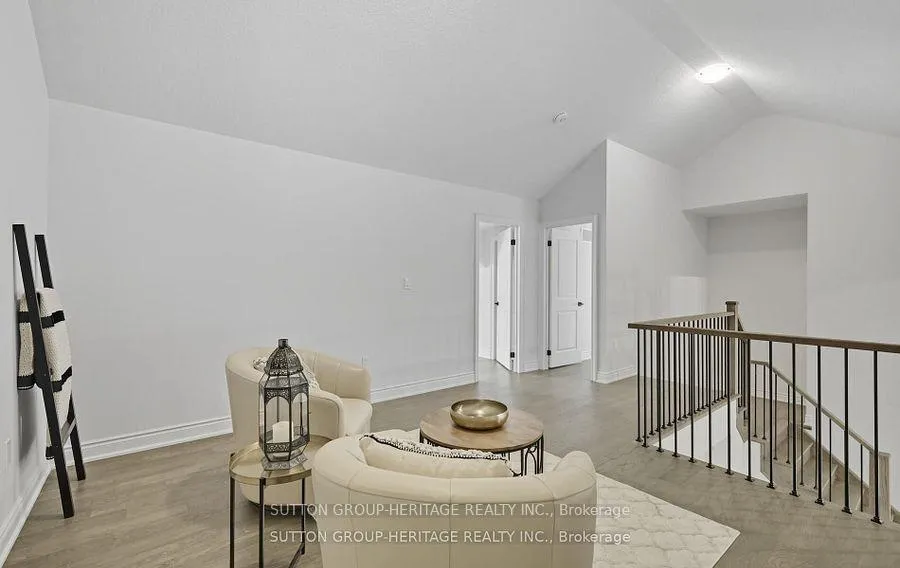 Photo 30 of 25 Ballinger Way, Uxbridge — HOMEH