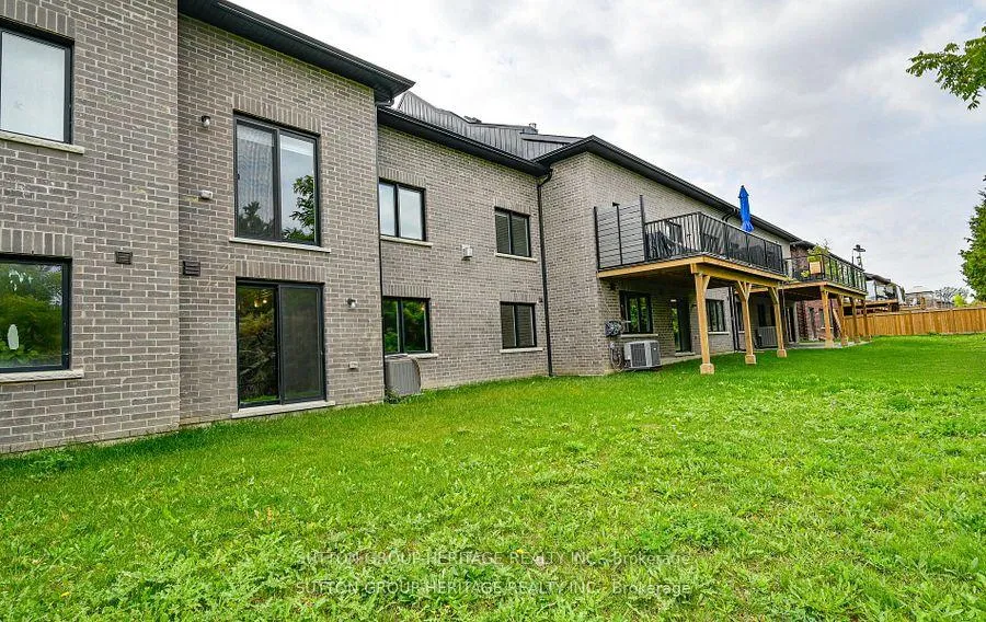Photo 44 of 25 Ballinger Way, Uxbridge — HOMEH
