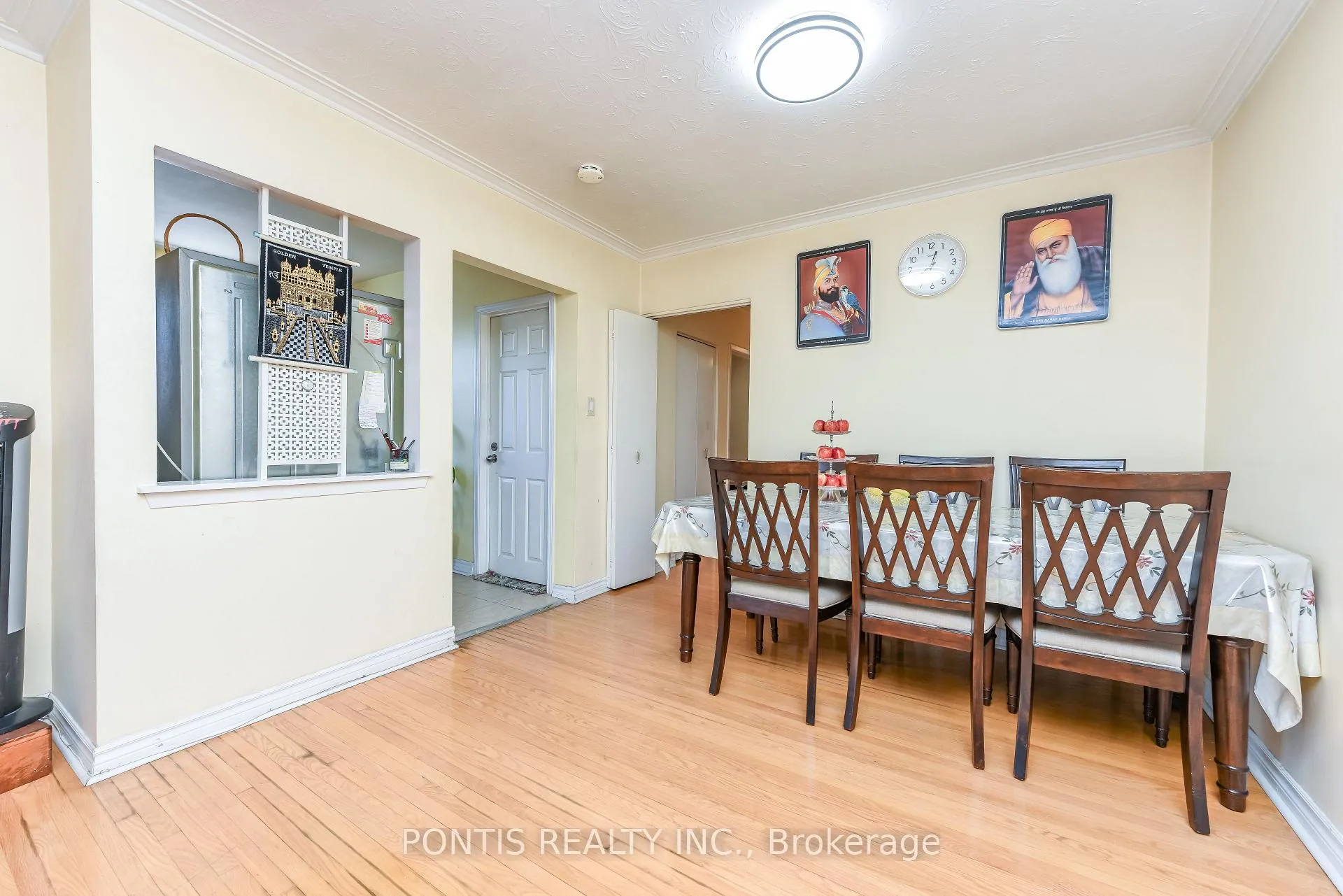 Photo 17 of 4 Hasbrooke Drive, North York, Humber Summit — HOMEH
