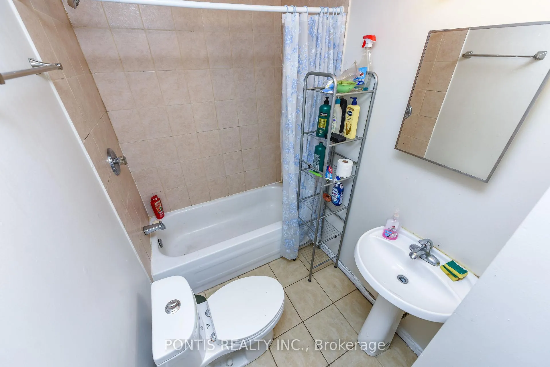 Photo 26 of 4 Hasbrooke Drive, North York, Humber Summit — HOMEH