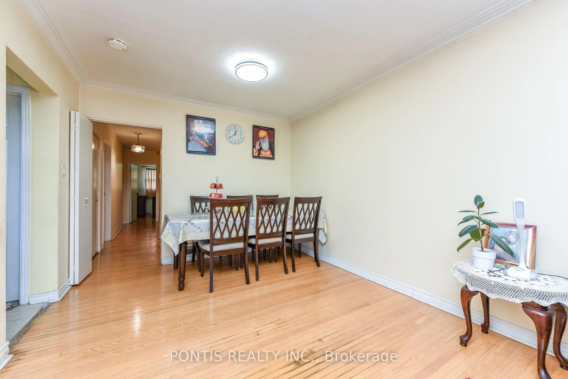 Photo 30 of 4 Hasbrooke Drive, North York, Humber Summit — HOMEH