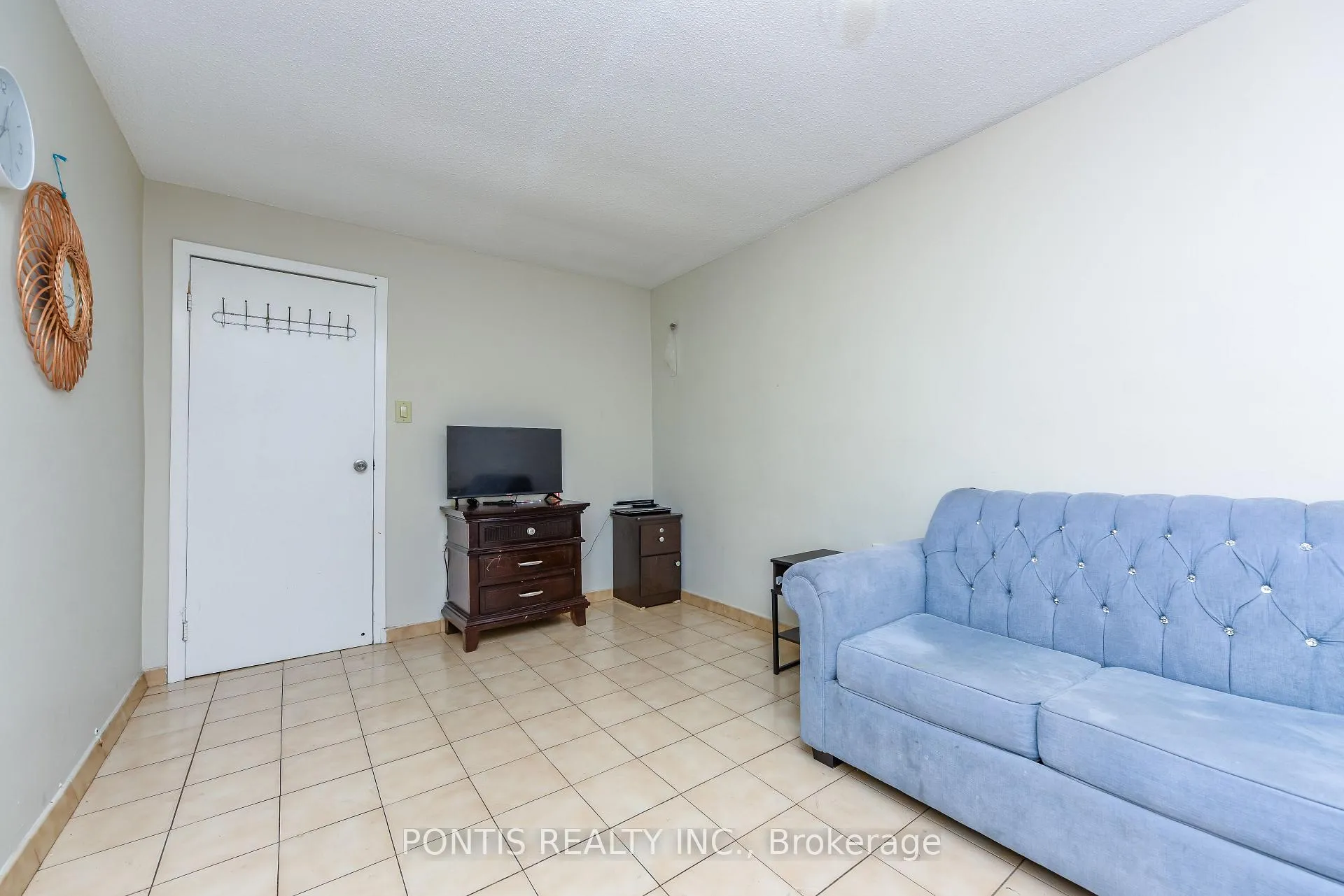 Photo 36 of 4 Hasbrooke Drive, North York, Humber Summit — HOMEH