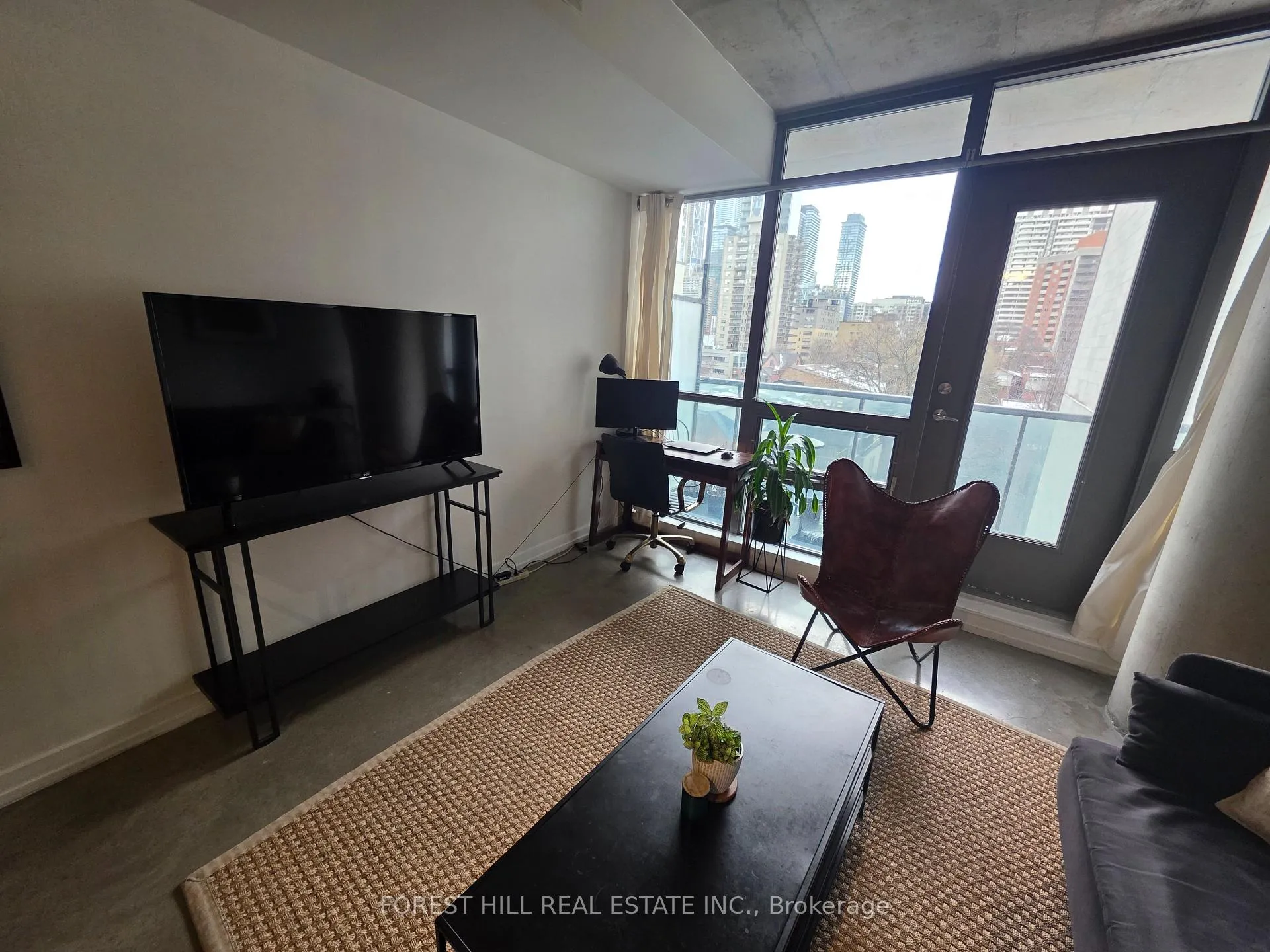 Photo 7 of Unit 607, 285 Mutual Street, Toronto, Church-Yonge Corridor — HOMEH