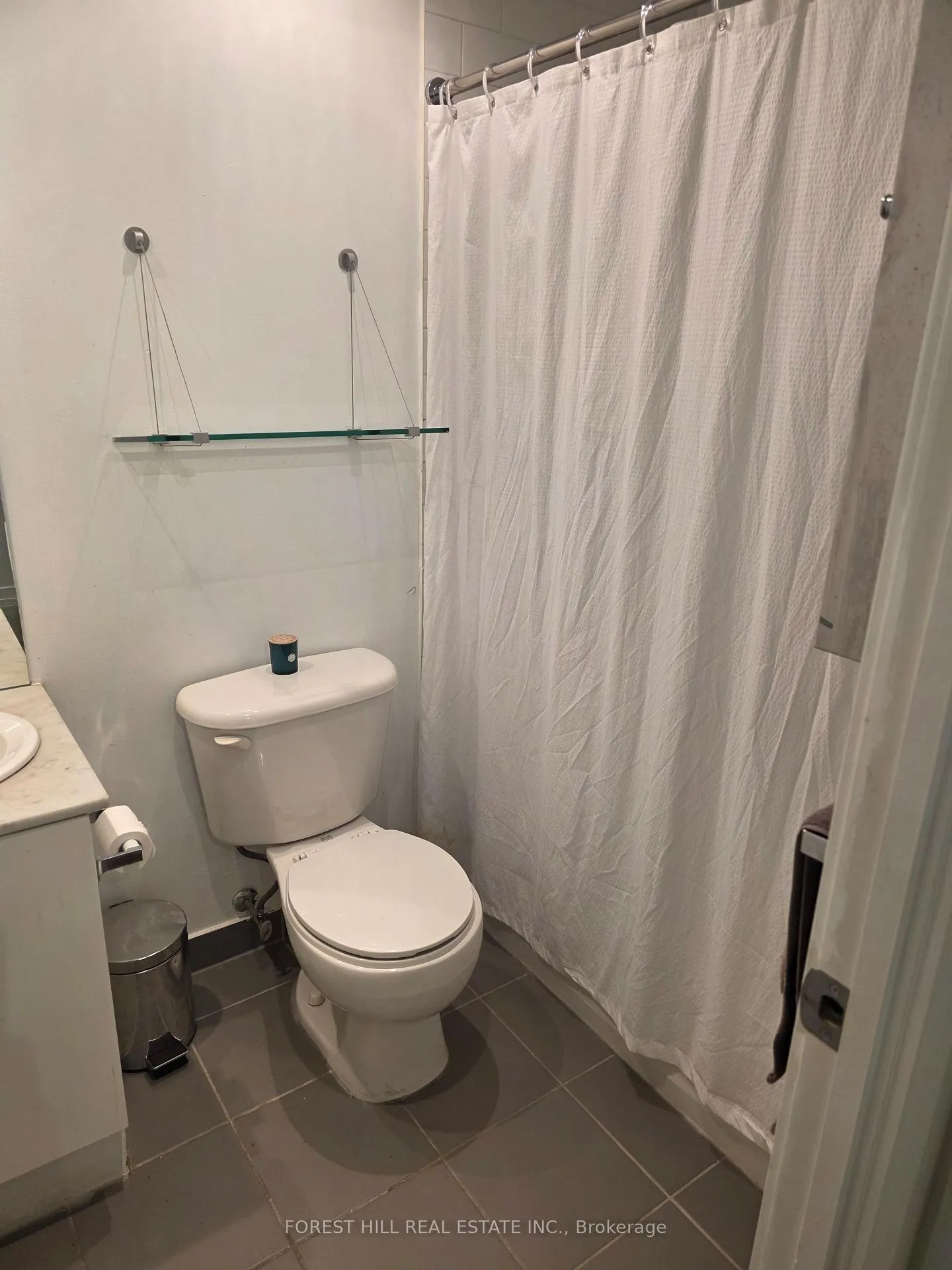 Photo 9 of Unit 607, 285 Mutual Street, Toronto, Church-Yonge Corridor — HOMEH
