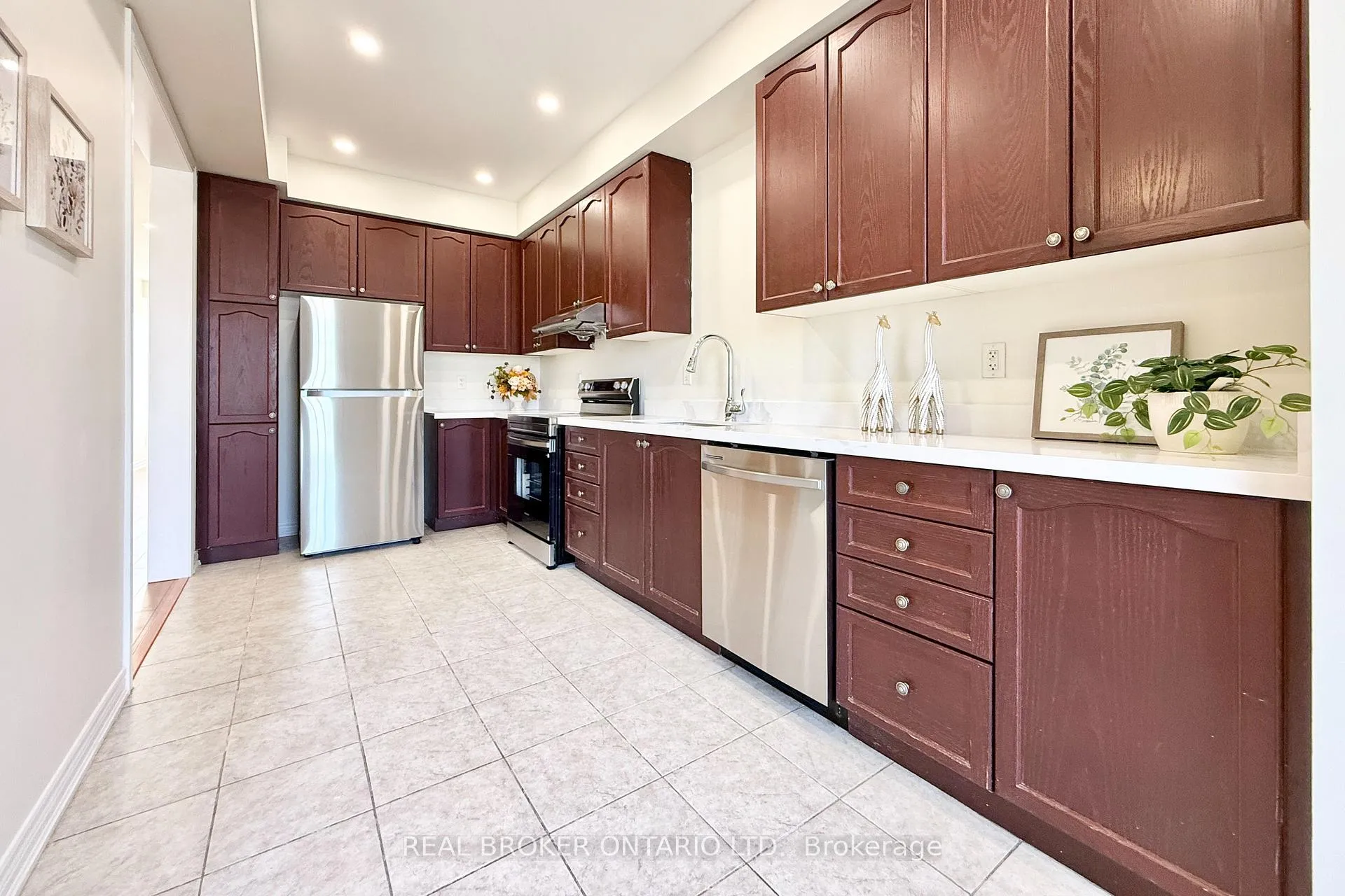Photo 7 of 9525 Ninth Line, Markham, Cornell — HOMEH