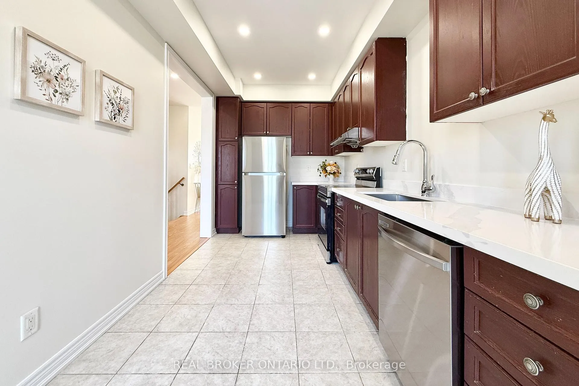 Photo 8 of 9525 Ninth Line, Markham, Cornell — HOMEH