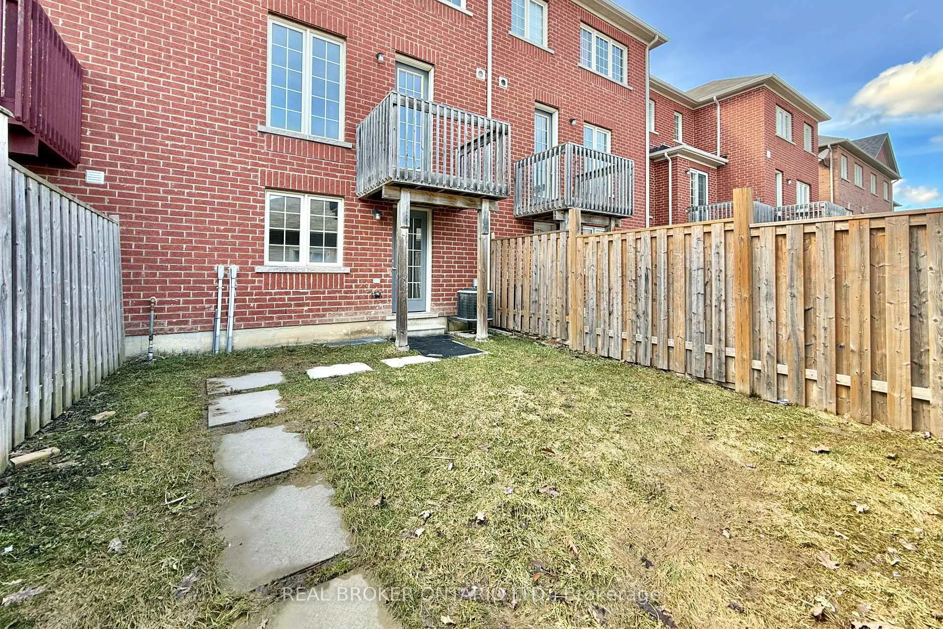 Photo 34 of 9525 Ninth Line, Markham, Cornell — HOMEH