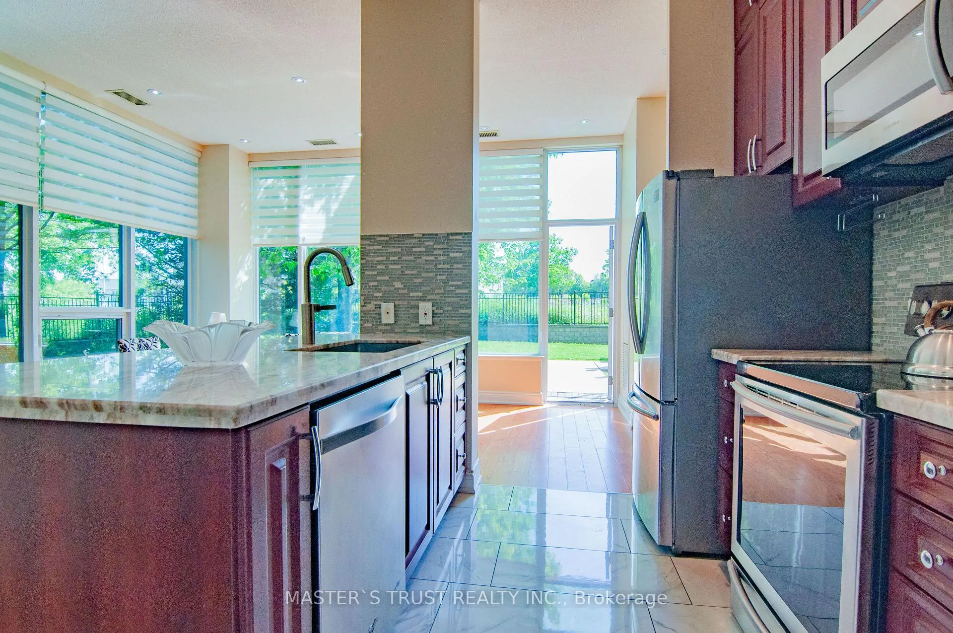 Photo 7 of Unit 101, 3525 Kariya Drive, Mississauga, City Centre — HOMEH