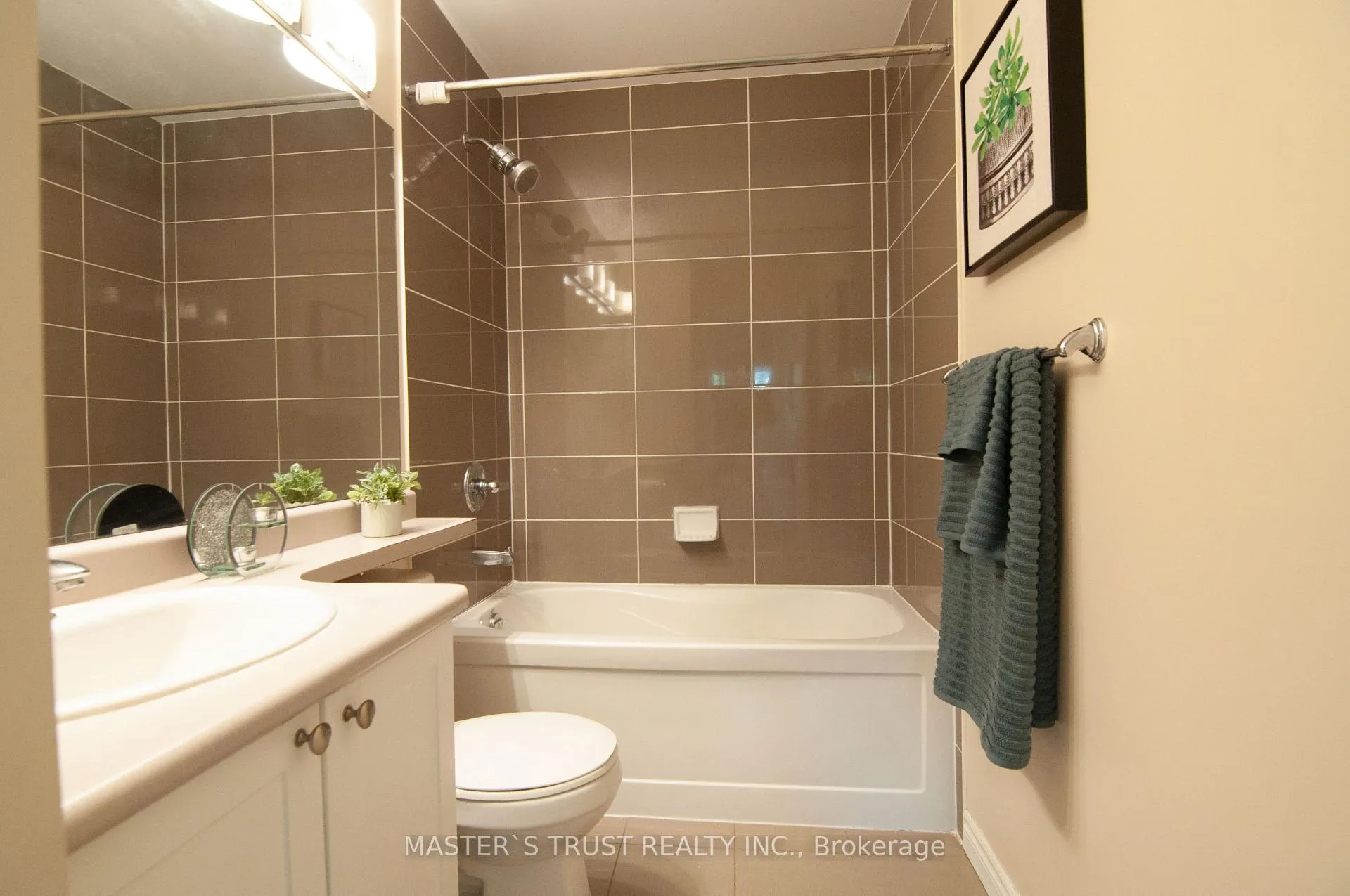 Photo 14 of Unit 101, 3525 Kariya Drive, Mississauga, City Centre — HOMEH