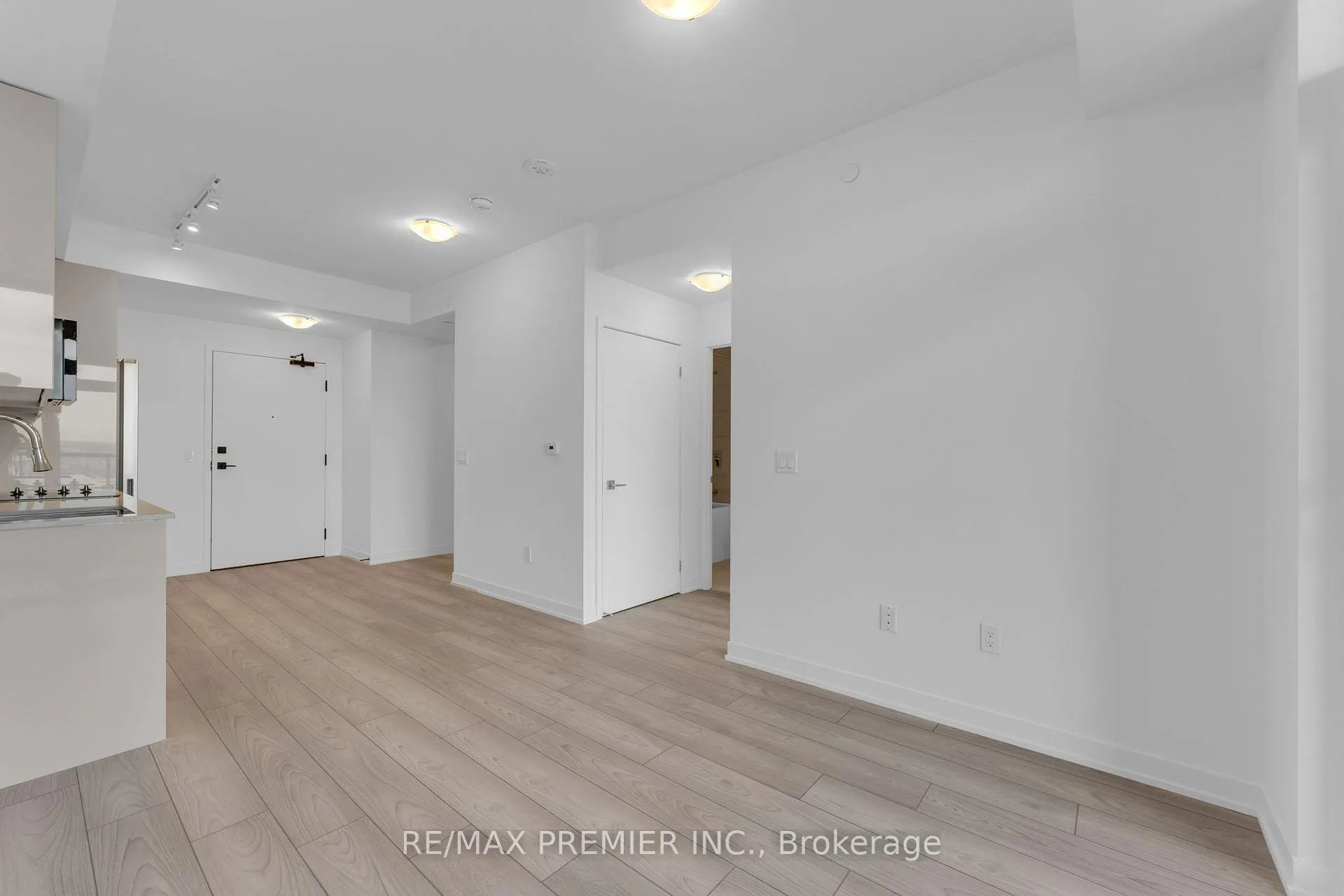 Photo 16 of Unit 2326, 498 Caldari Road, Vaughan, Concord — HOMEH