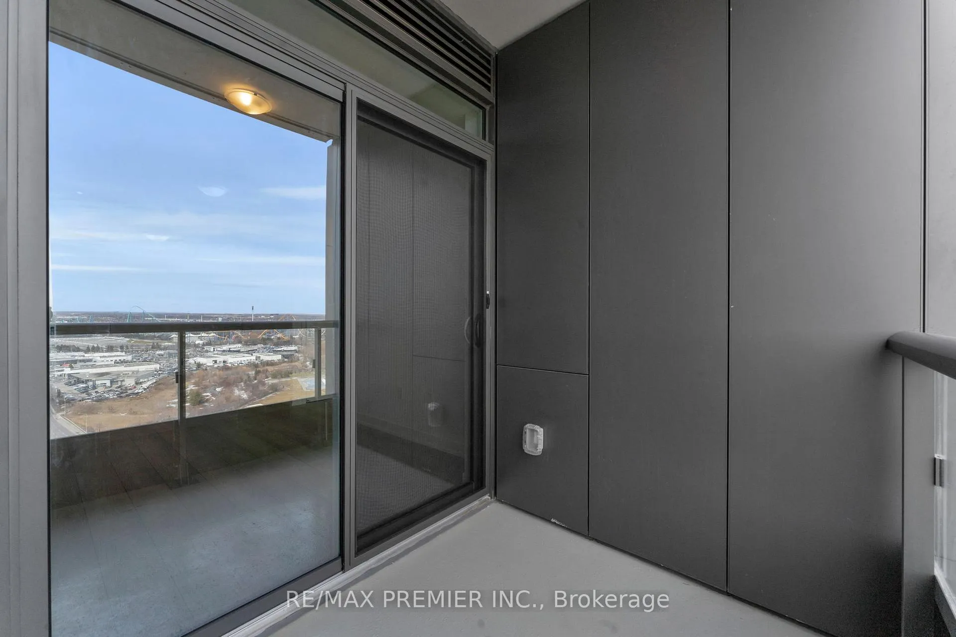 Photo 22 of Unit 2326, 498 Caldari Road, Vaughan, Concord — HOMEH