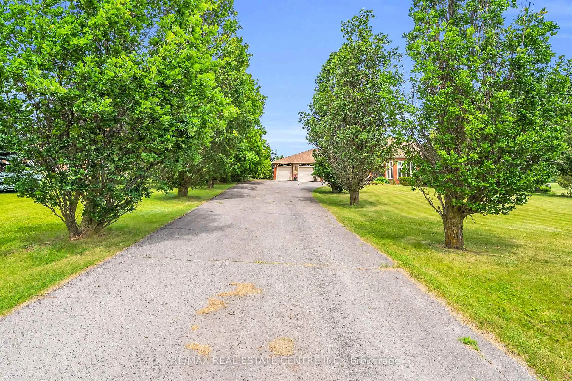 Photo 6 of 20 Shortill Road, Halton Hills, Rural Halton Hills — HOMEH
