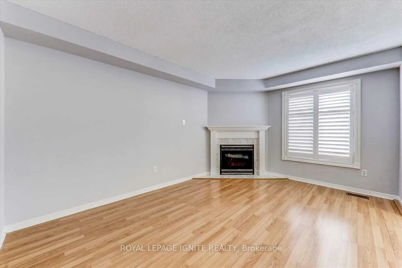 Photo 15 of Unit Main, 69 Kruger Road, Markham, Middlefield — HOMEH