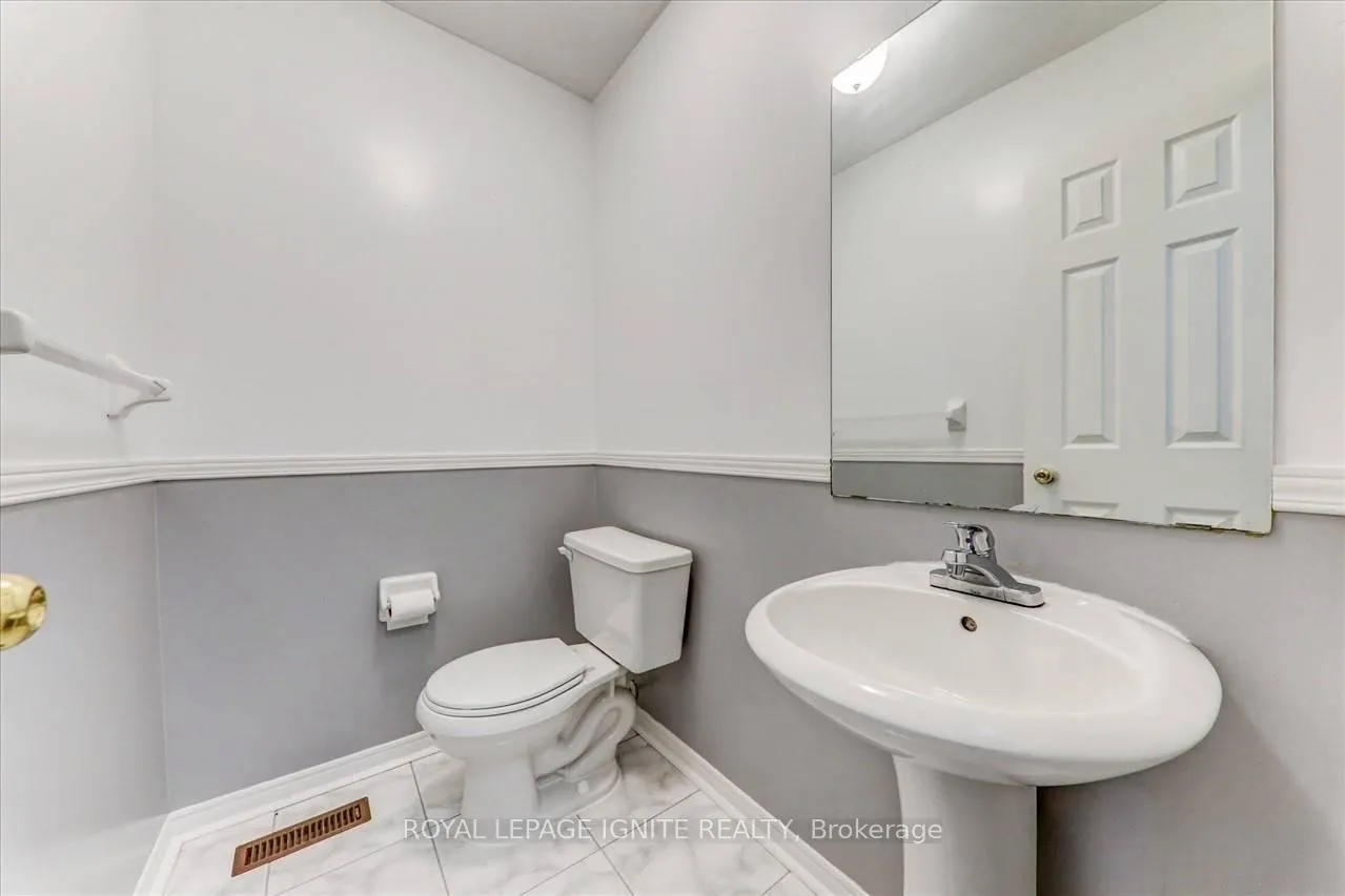 Photo 17 of Unit Main, 69 Kruger Road, Markham, Middlefield — HOMEH