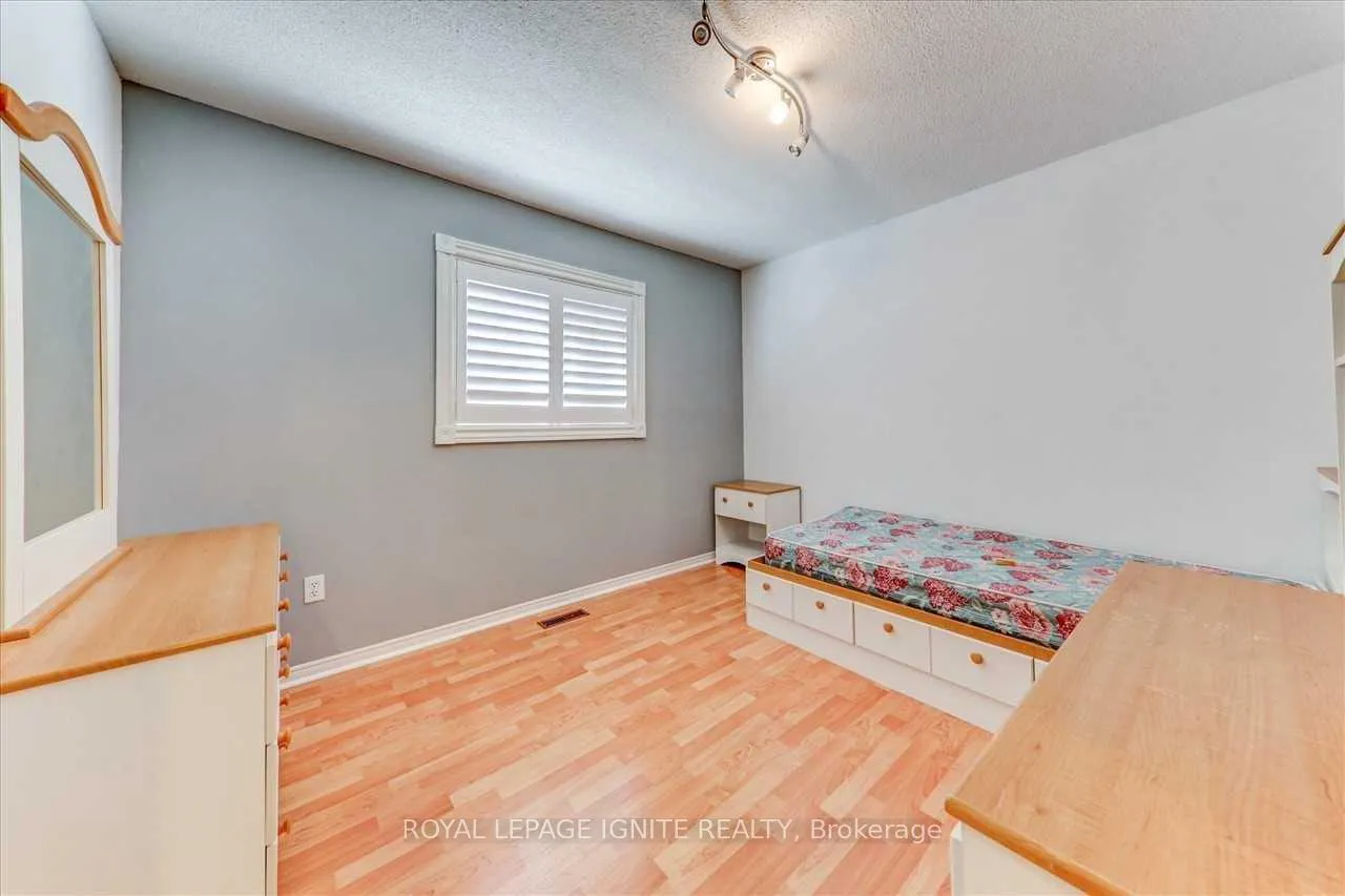 Photo 24 of Unit Main, 69 Kruger Road, Markham, Middlefield — HOMEH