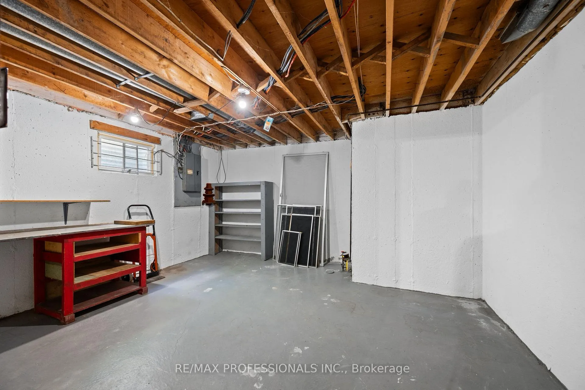 Photo 38 of 12 Ormskirk Court, Toronto, High Park-Swansea — HOMEH