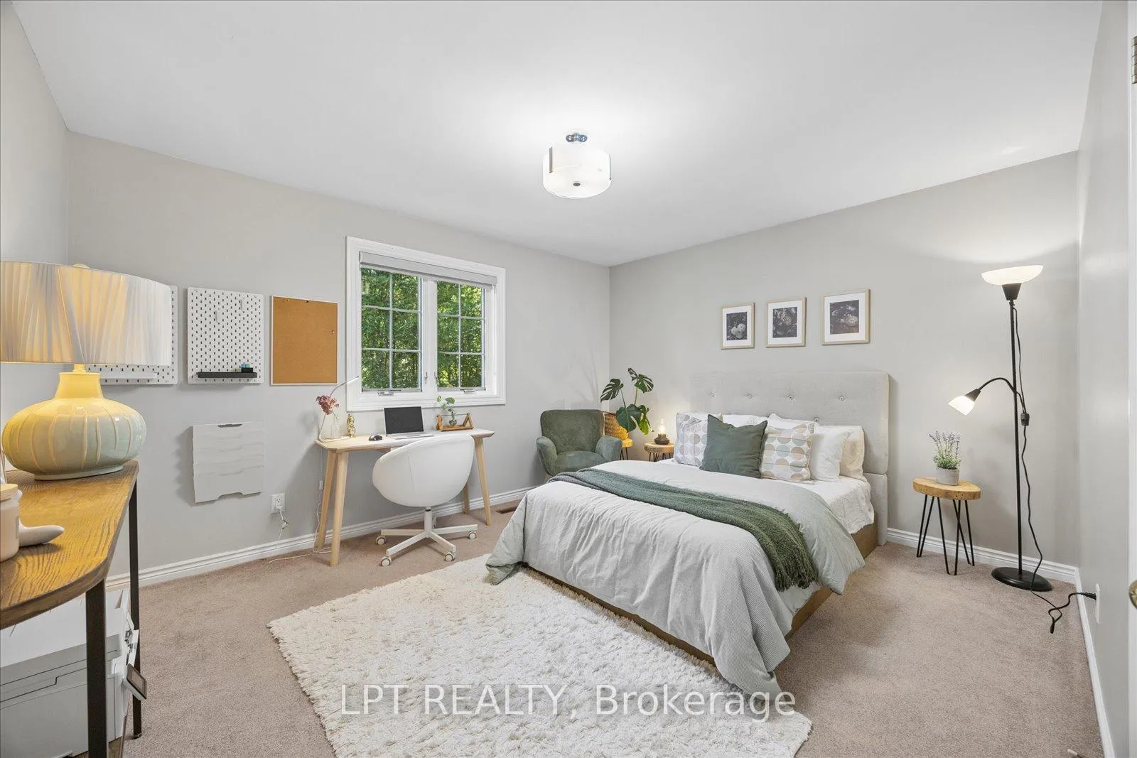 Photo 17 of 22 Louisa Street E, Georgina, Sutton & Jackson's Point — HOMEH
