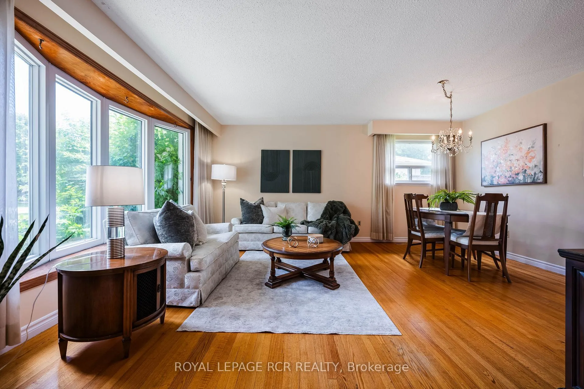 Photo 8 of 198 Bartley Bull Parkway, Brampton, Brampton East — HOMEH