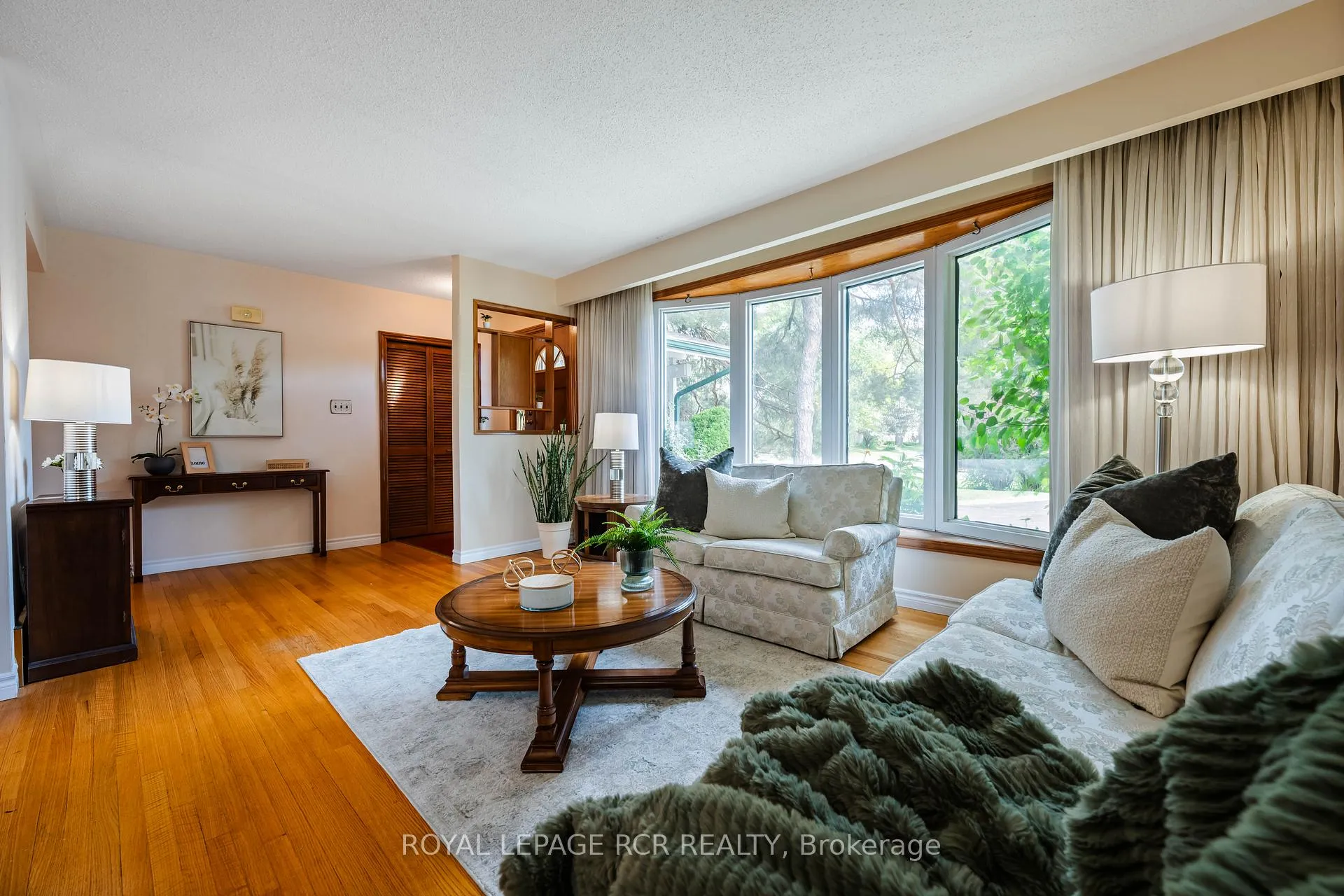 Photo 11 of 198 Bartley Bull Parkway, Brampton, Brampton East — HOMEH