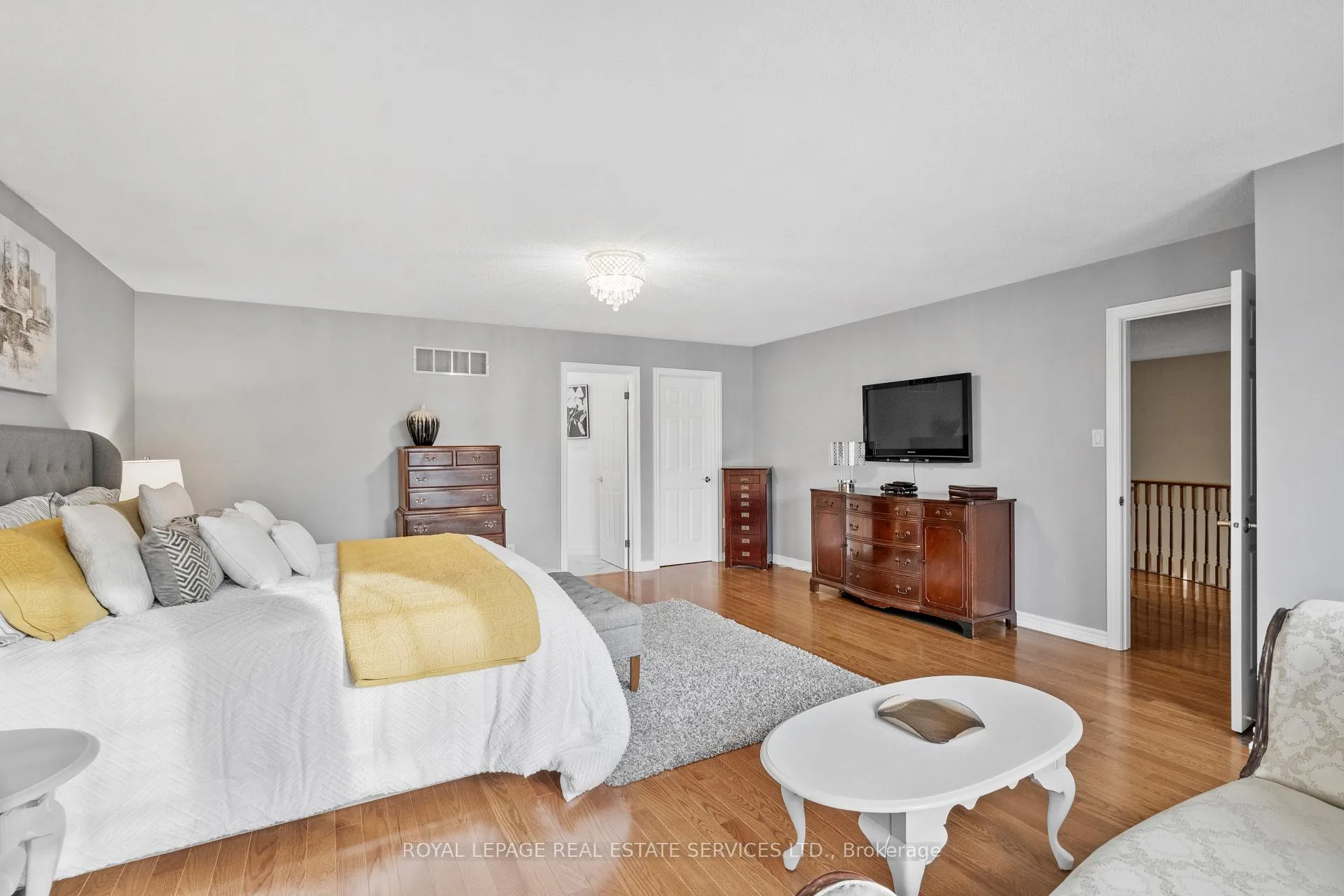 Photo 21 of 2045 Rosemount Crescent, Oakville, Westmount — HOMEH
