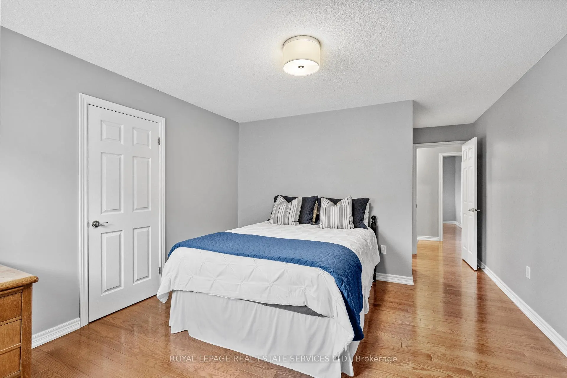 Photo 31 of 2045 Rosemount Crescent, Oakville, Westmount — HOMEH