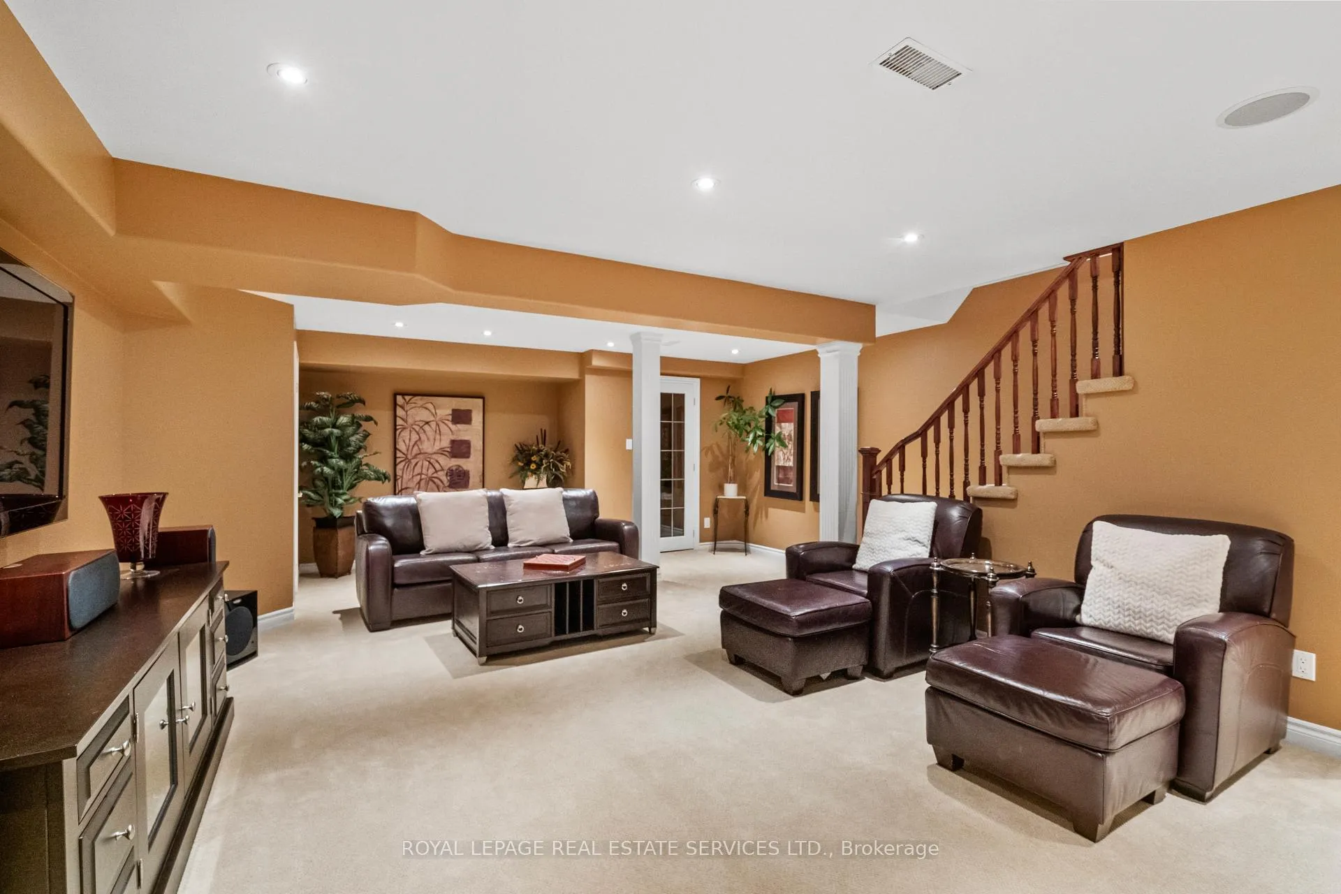 Photo 35 of 2045 Rosemount Crescent, Oakville, Westmount — HOMEH