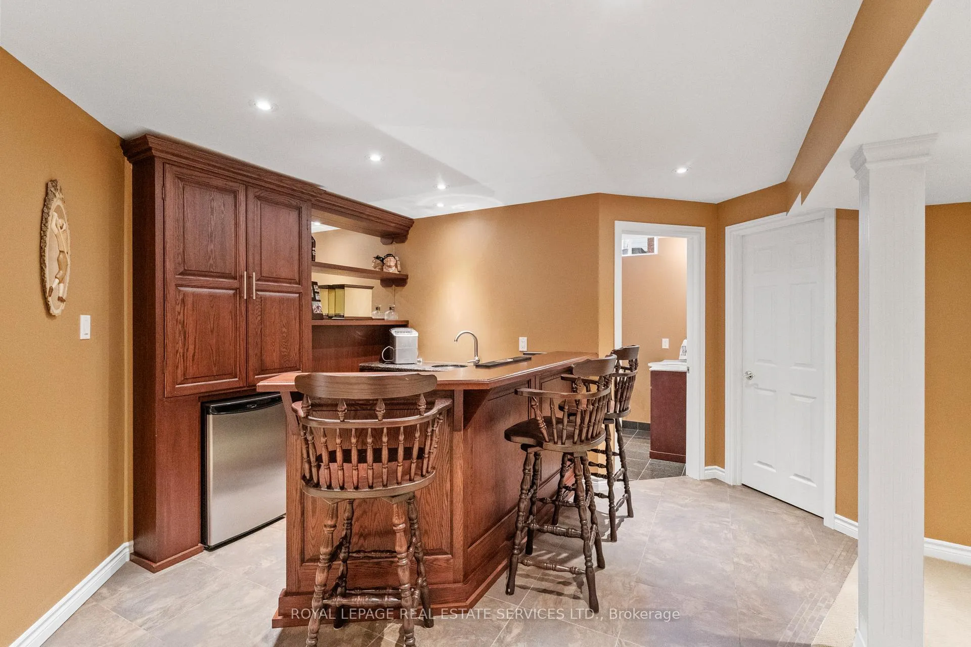 Photo 38 of 2045 Rosemount Crescent, Oakville, Westmount — HOMEH