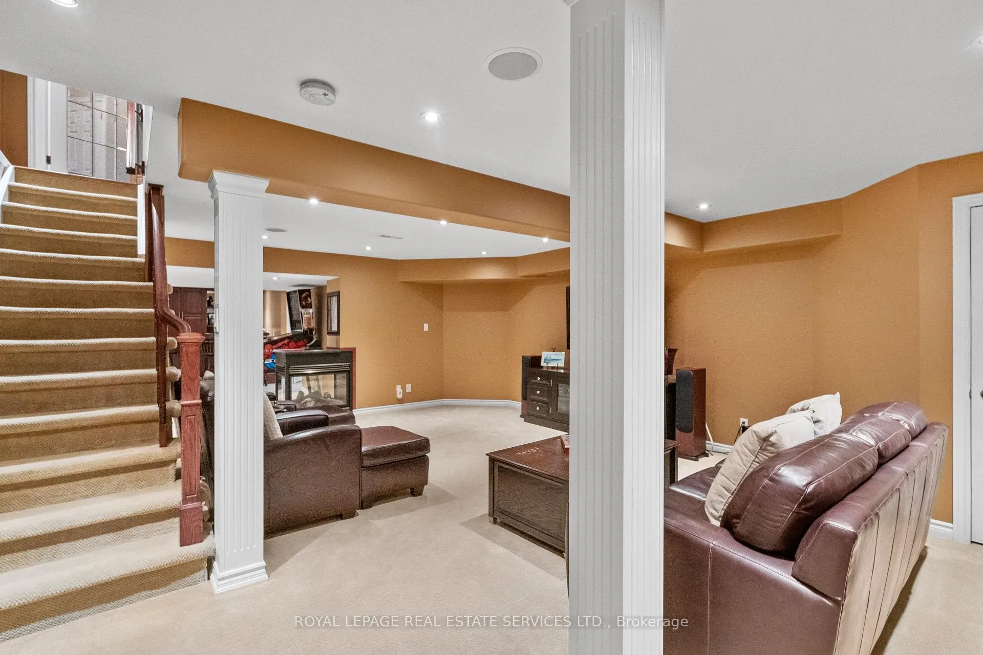 Photo 41 of 2045 Rosemount Crescent, Oakville, Westmount — HOMEH