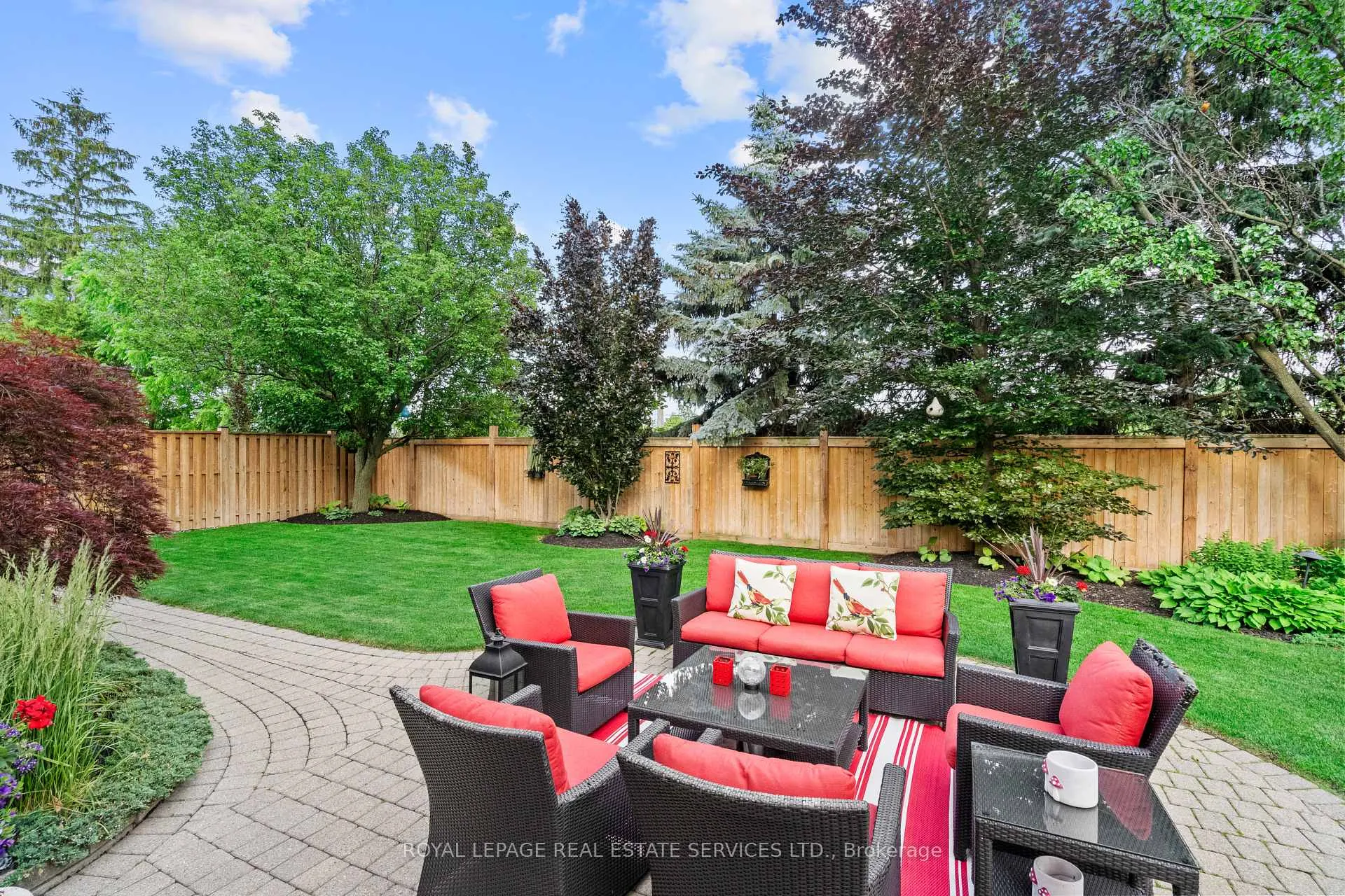 Photo 44 of 2045 Rosemount Crescent, Oakville, Westmount — HOMEH