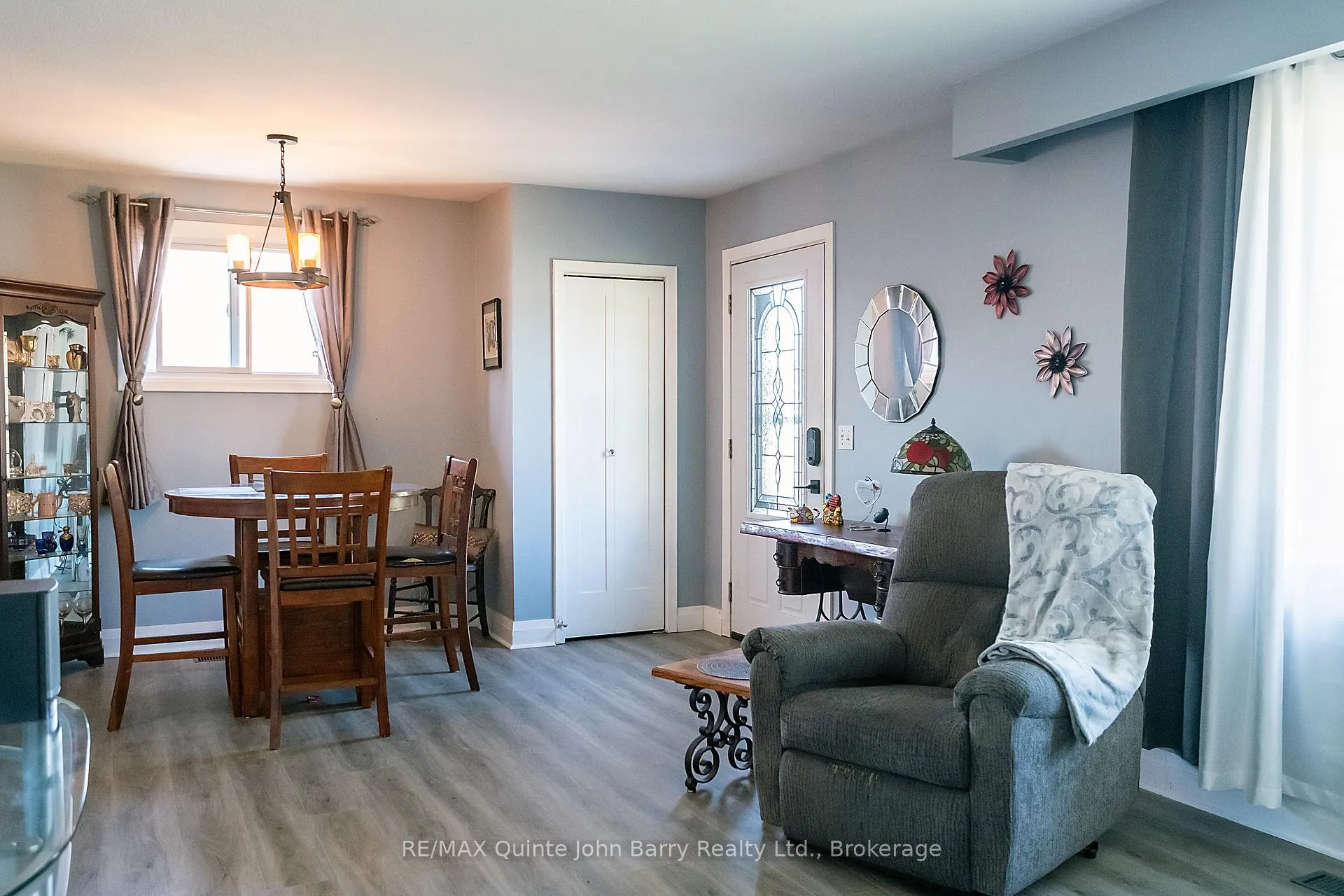 Photo 9 of 91 Scott Street, Quinte West, Trenton Ward — HOMEH