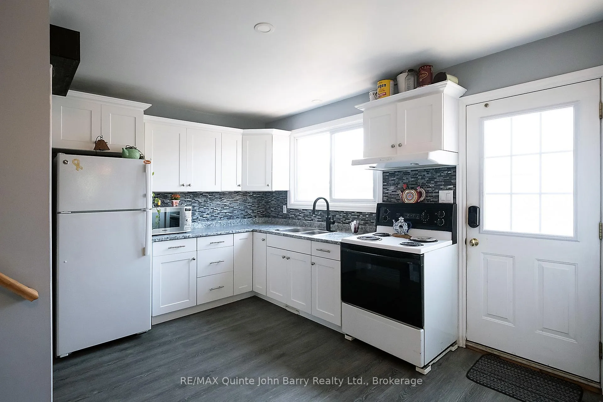 Photo 16 of 91 Scott Street, Quinte West, Trenton Ward — HOMEH