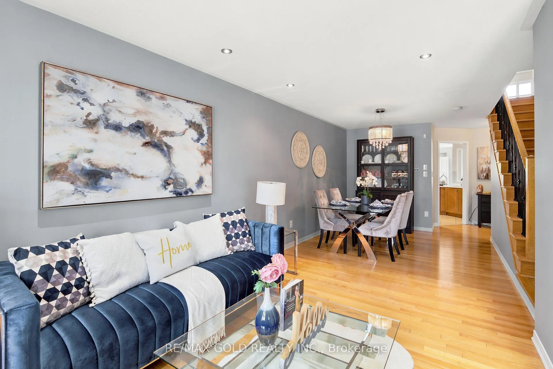 Photo 3 of 222 Fairwood Circle, Brampton, Sandringham-Wellington — HOMEH