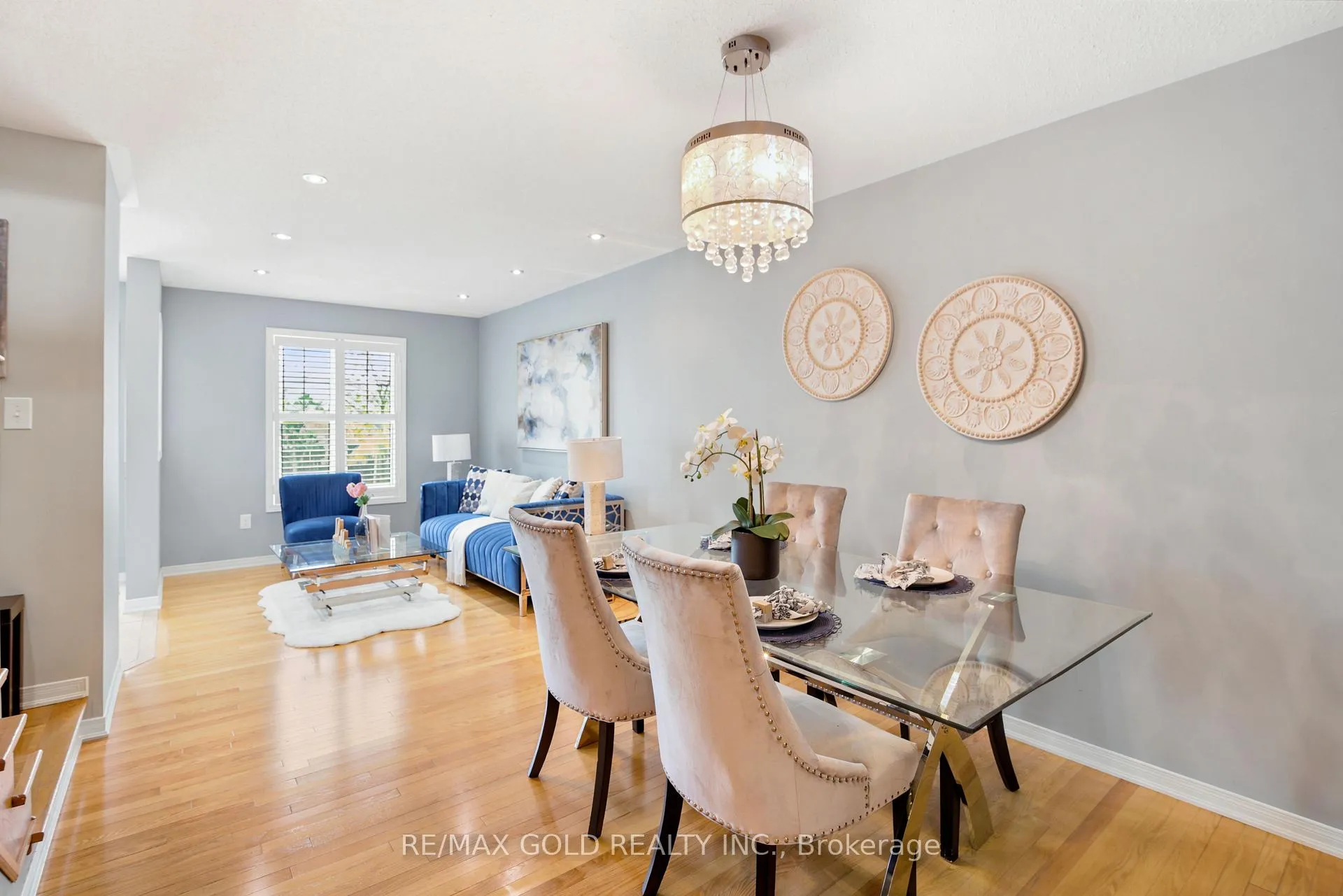 Photo 11 of 222 Fairwood Circle, Brampton, Sandringham-Wellington — HOMEH