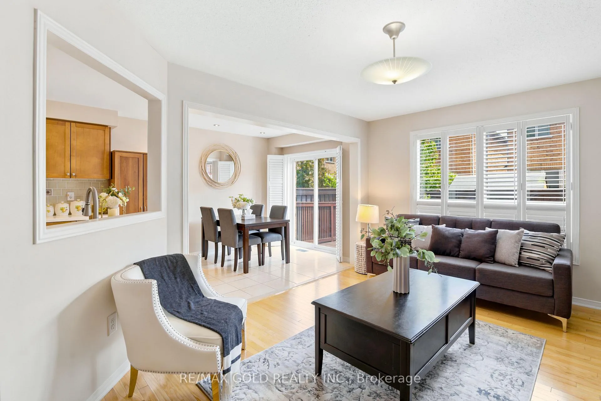 Photo 17 of 222 Fairwood Circle, Brampton, Sandringham-Wellington — HOMEH