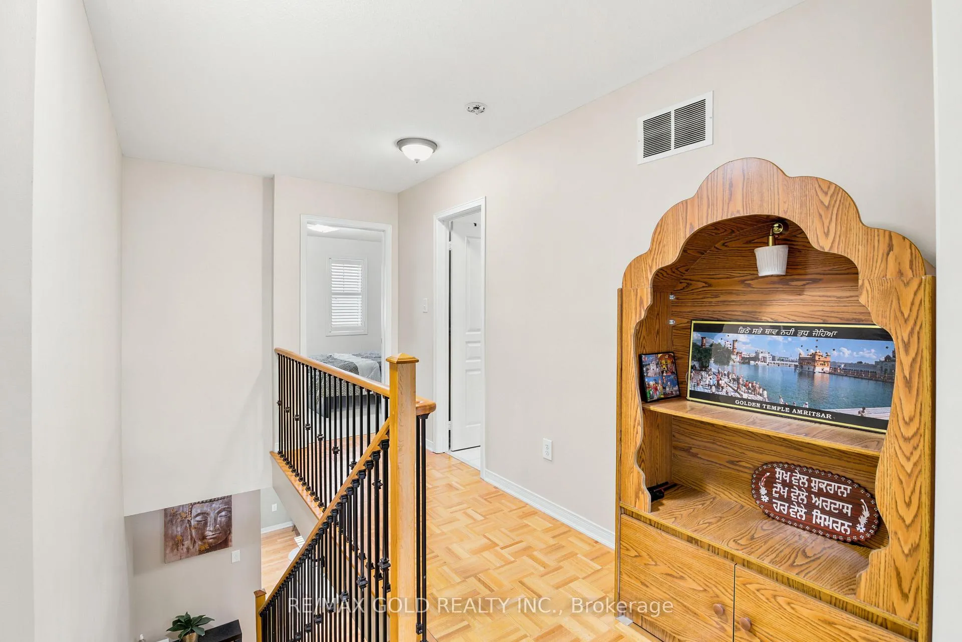 Photo 20 of 222 Fairwood Circle, Brampton, Sandringham-Wellington — HOMEH