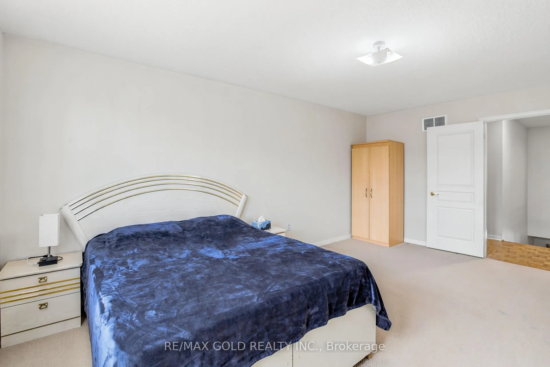 Photo 28 of 222 Fairwood Circle, Brampton, Sandringham-Wellington — HOMEH