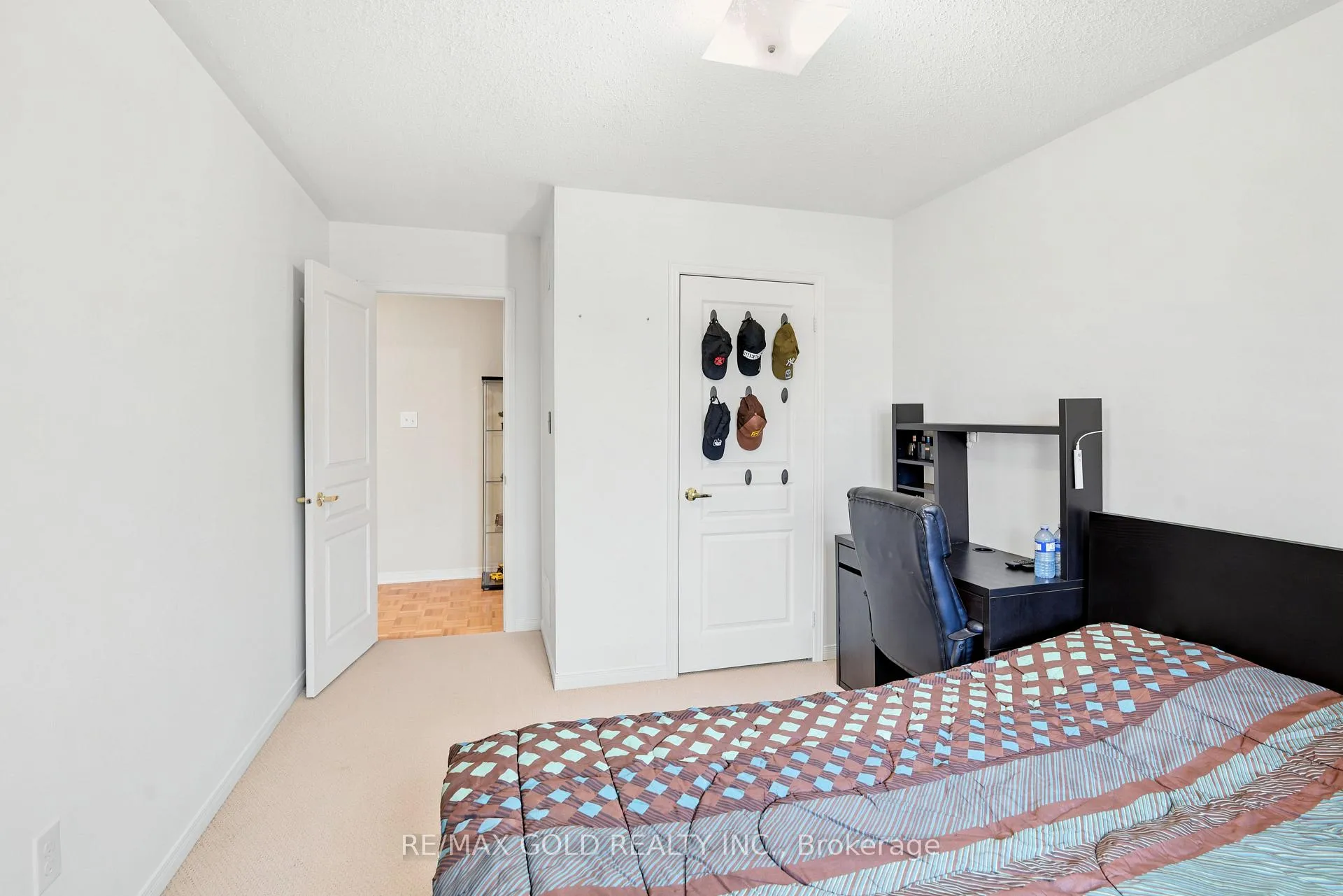 Photo 33 of 222 Fairwood Circle, Brampton, Sandringham-Wellington — HOMEH