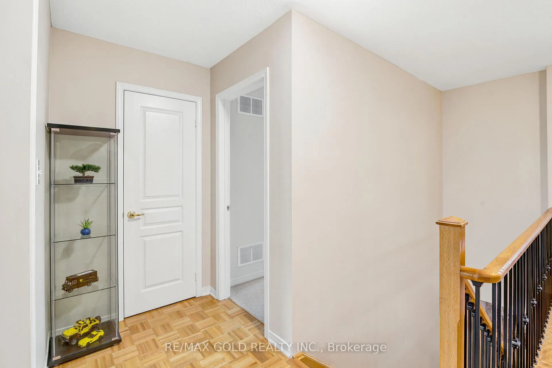 Photo 36 of 222 Fairwood Circle, Brampton, Sandringham-Wellington — HOMEH