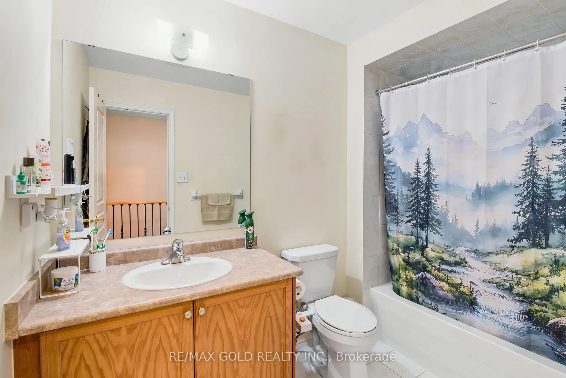Photo 38 of 222 Fairwood Circle, Brampton, Sandringham-Wellington — HOMEH