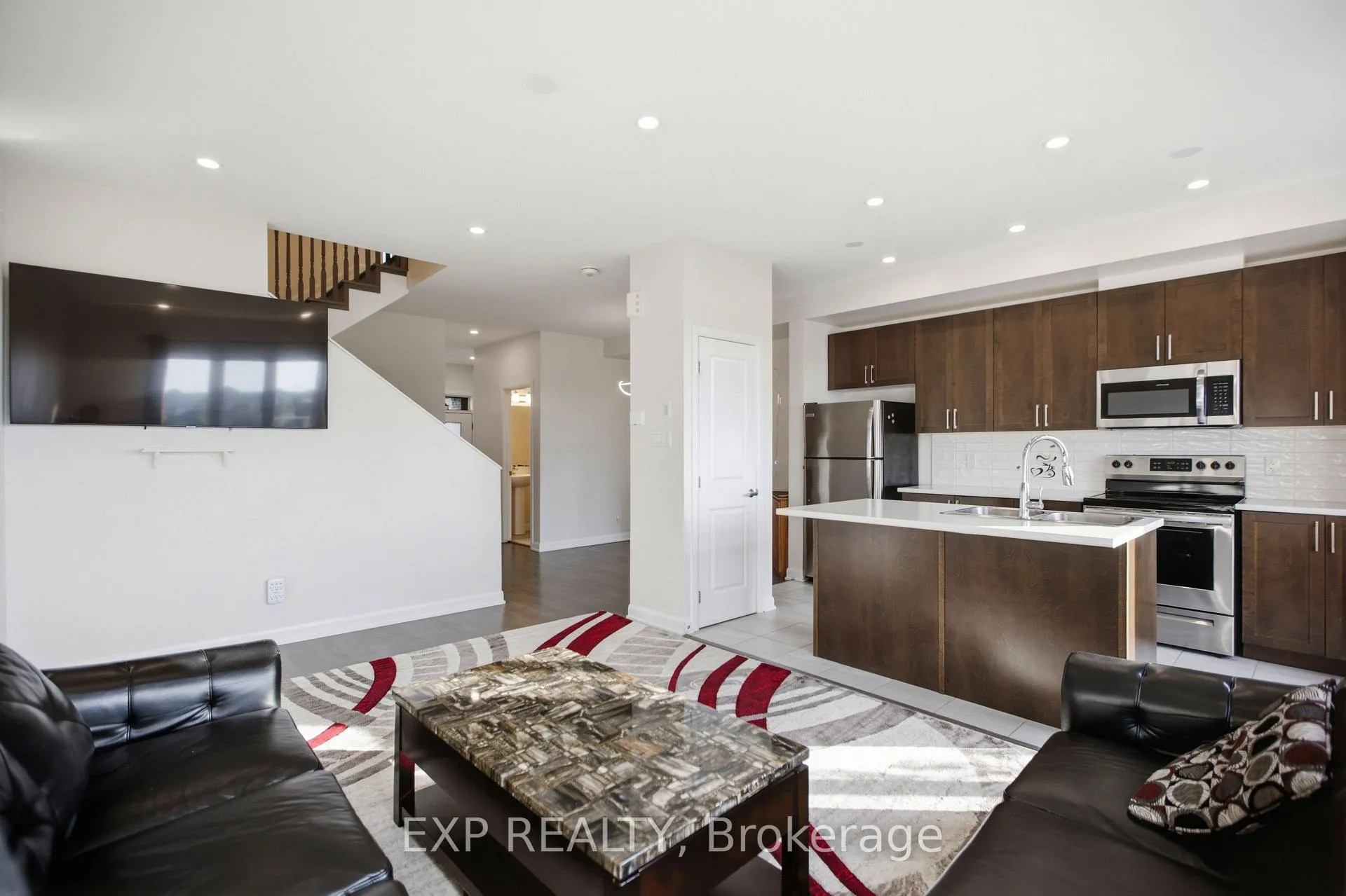 Photo 12 of 107 Teelin Circle, Ottawa, Barrhaven - Half Moon Bay — HOMEH
