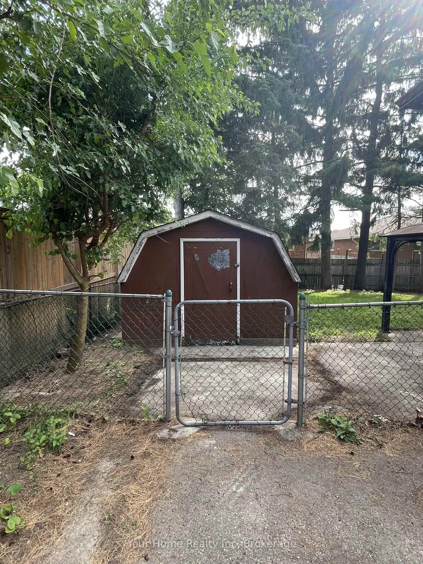 Photo 29 of Unit Main Floor, 37 Rutherford Drive E, Kitchener — HOMEH