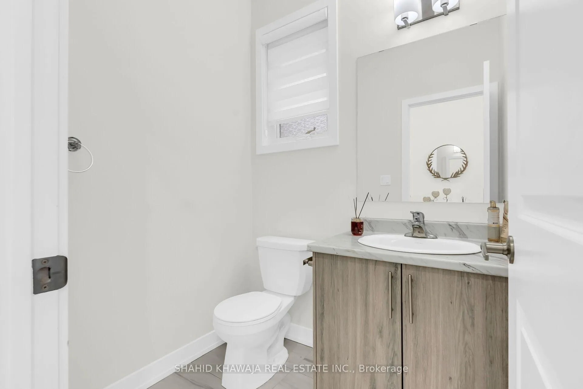 Photo 20 of 641 Leatherleaf Landing, Milton, Cobban — HOMEH